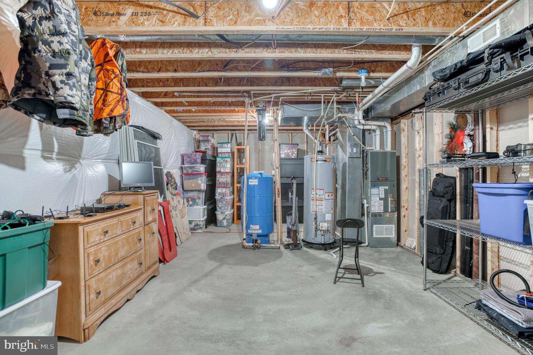 MABEL M PETTIE - Residential