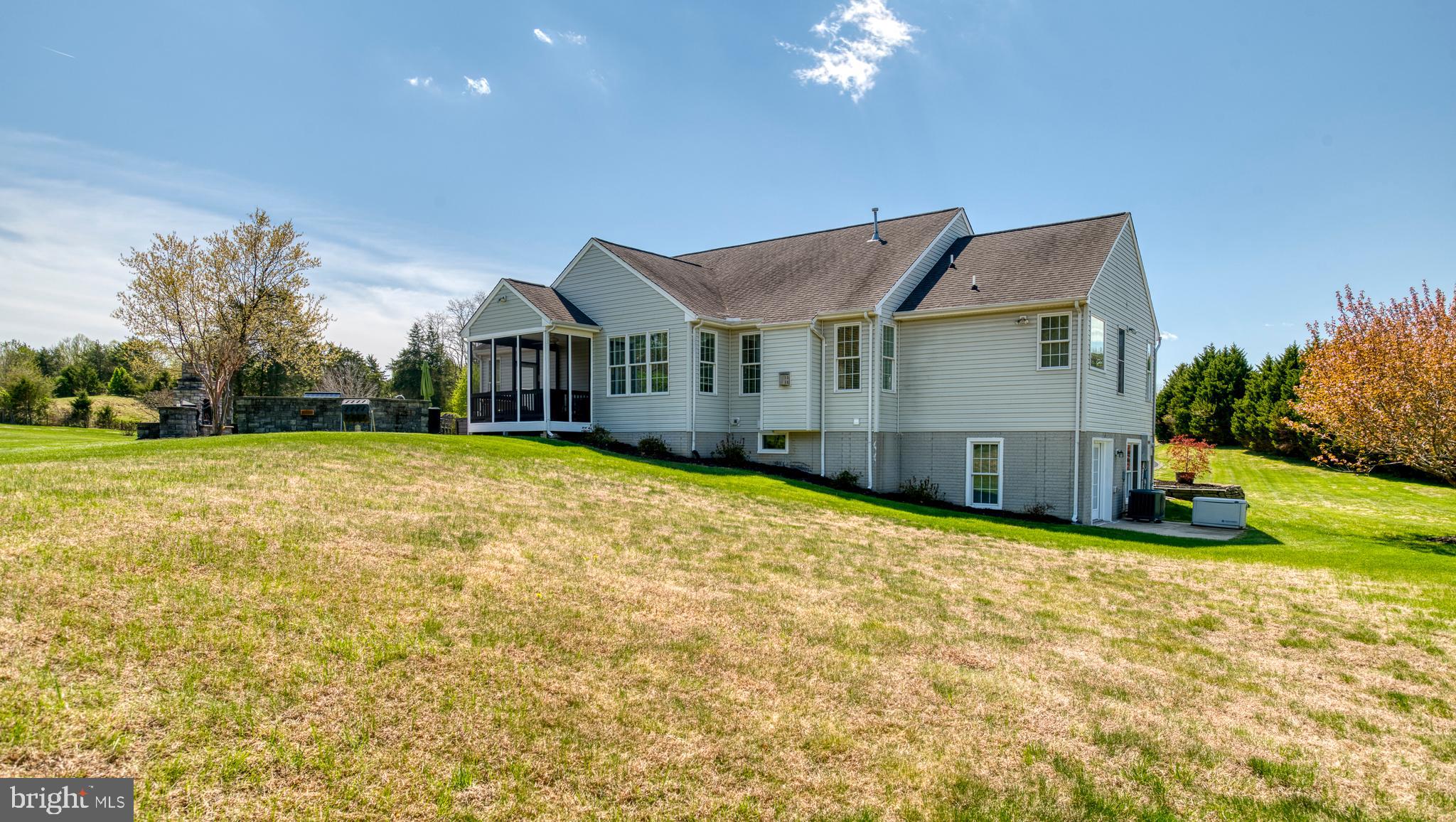 MABEL M PETTIE - Residential