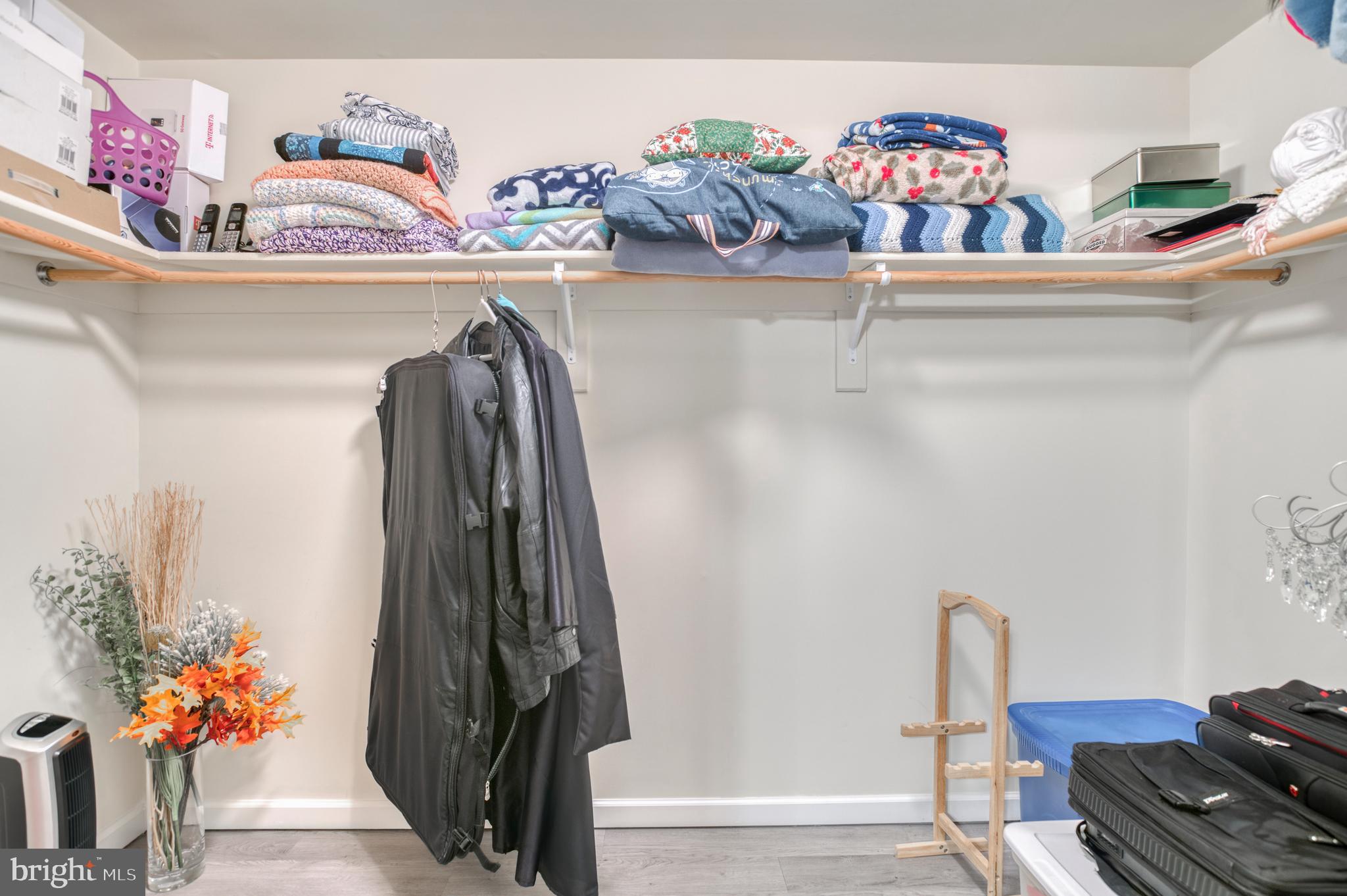 MABEL M PETTIE - Residential