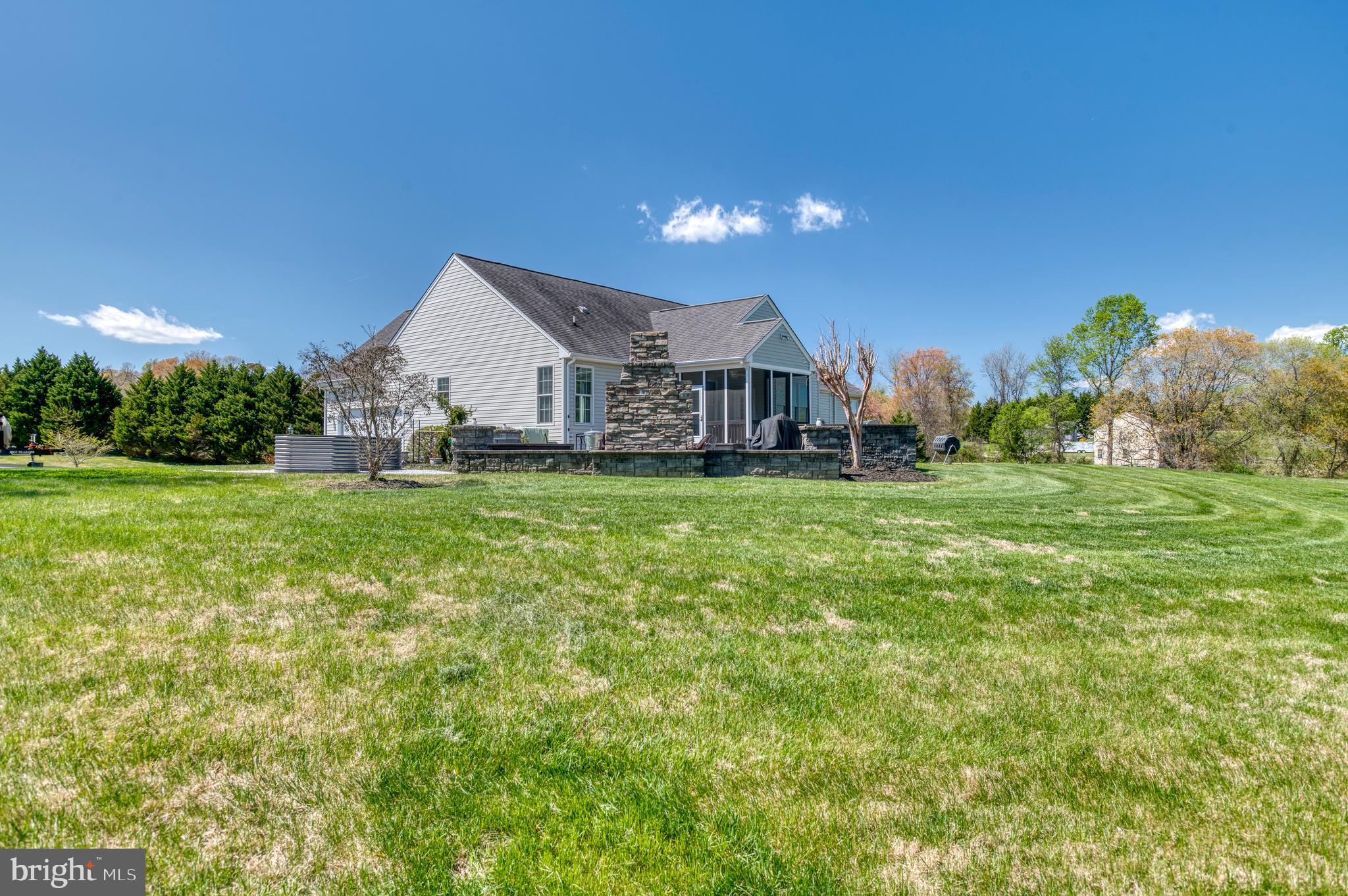 MABEL M PETTIE - Residential