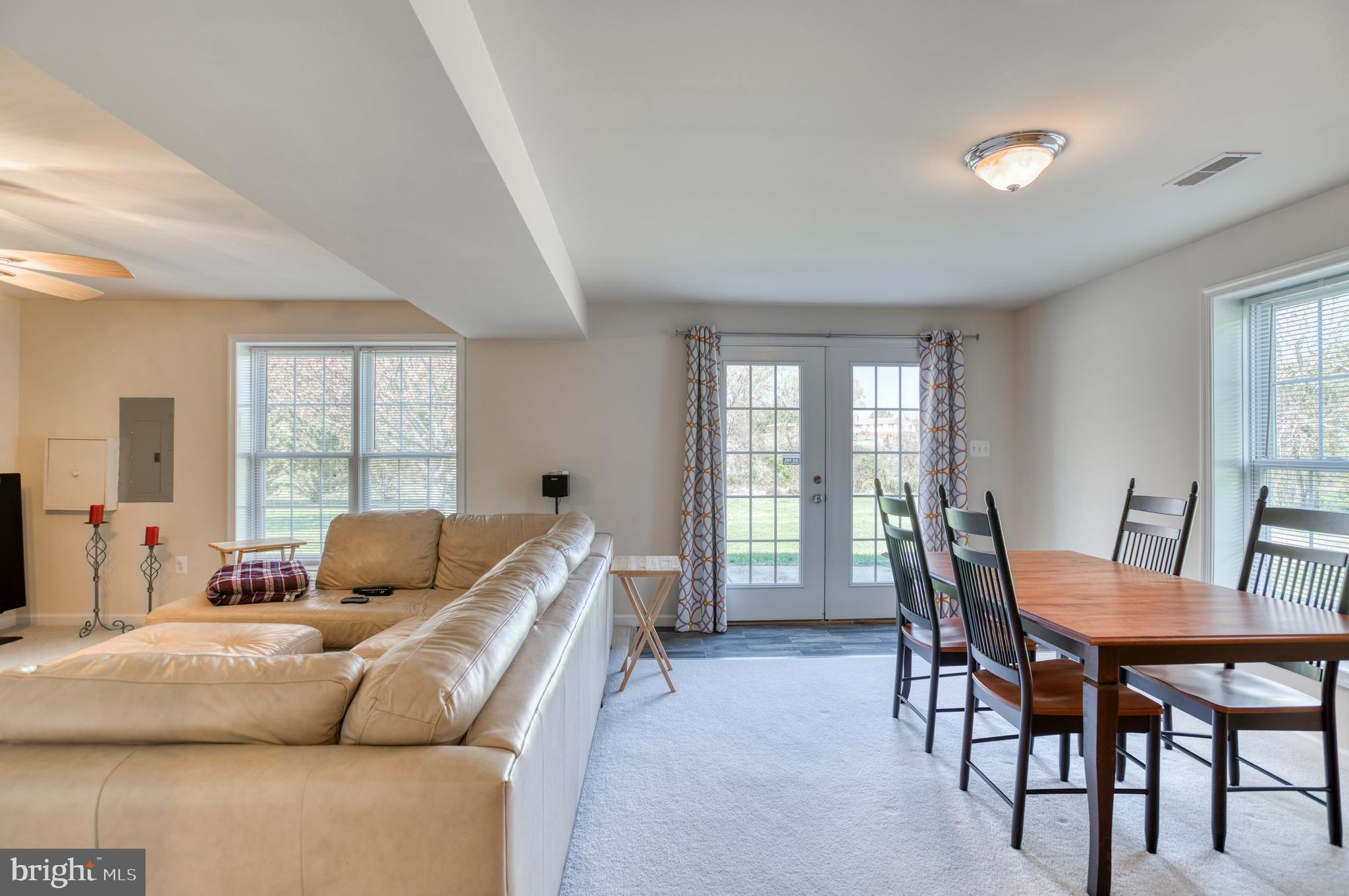 MABEL M PETTIE - Residential