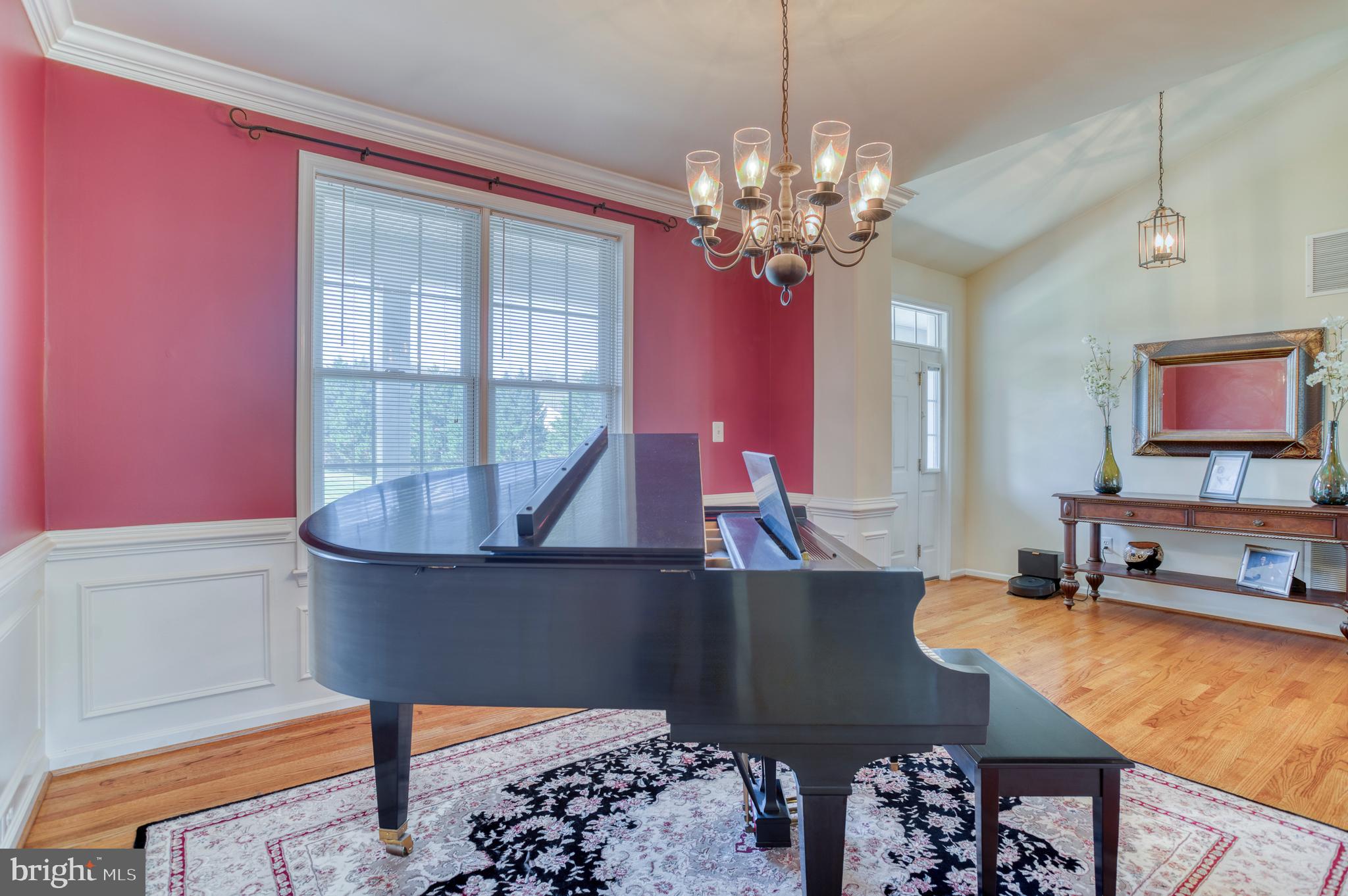 MABEL M PETTIE - Residential