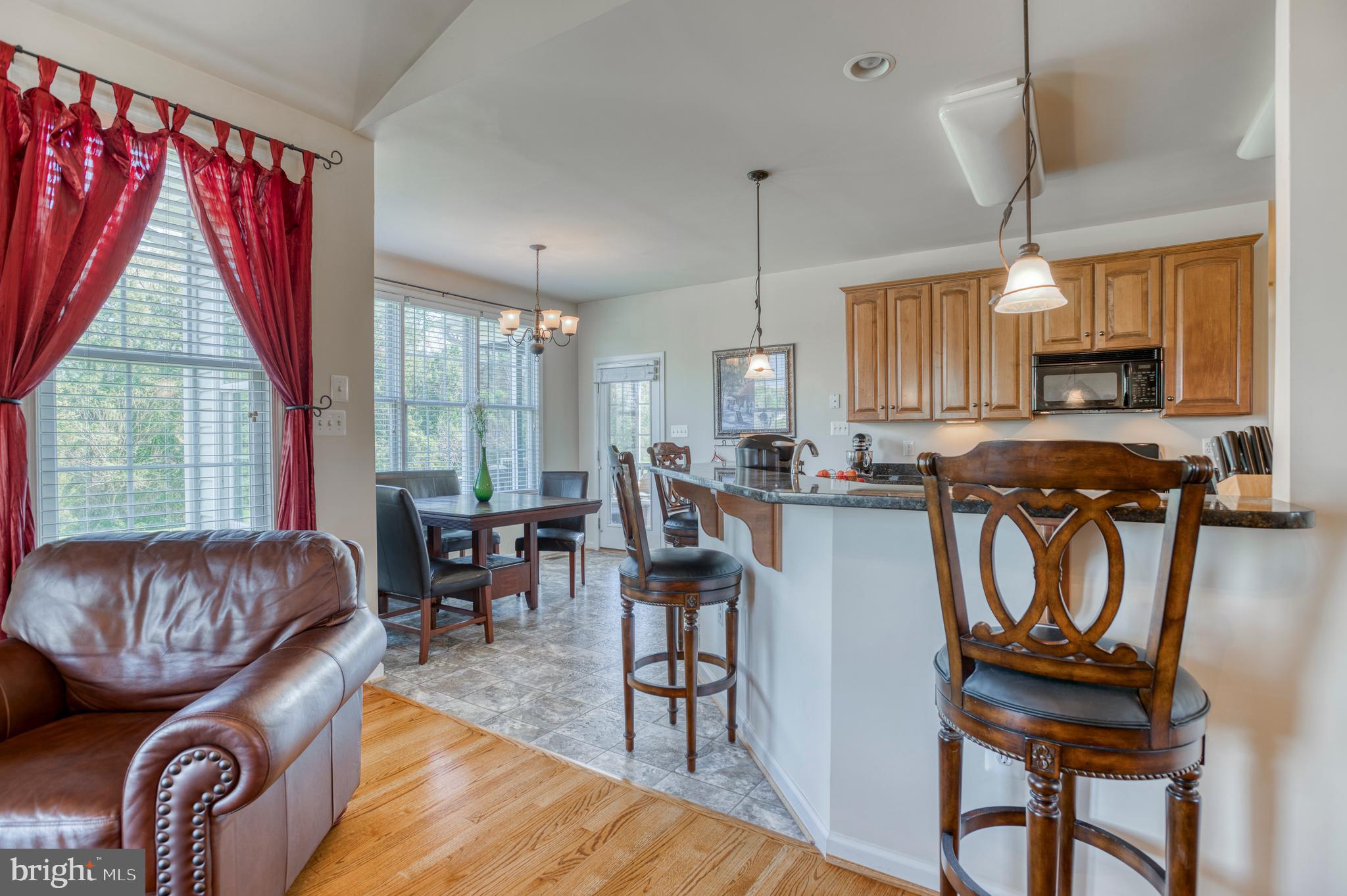 MABEL M PETTIE - Residential