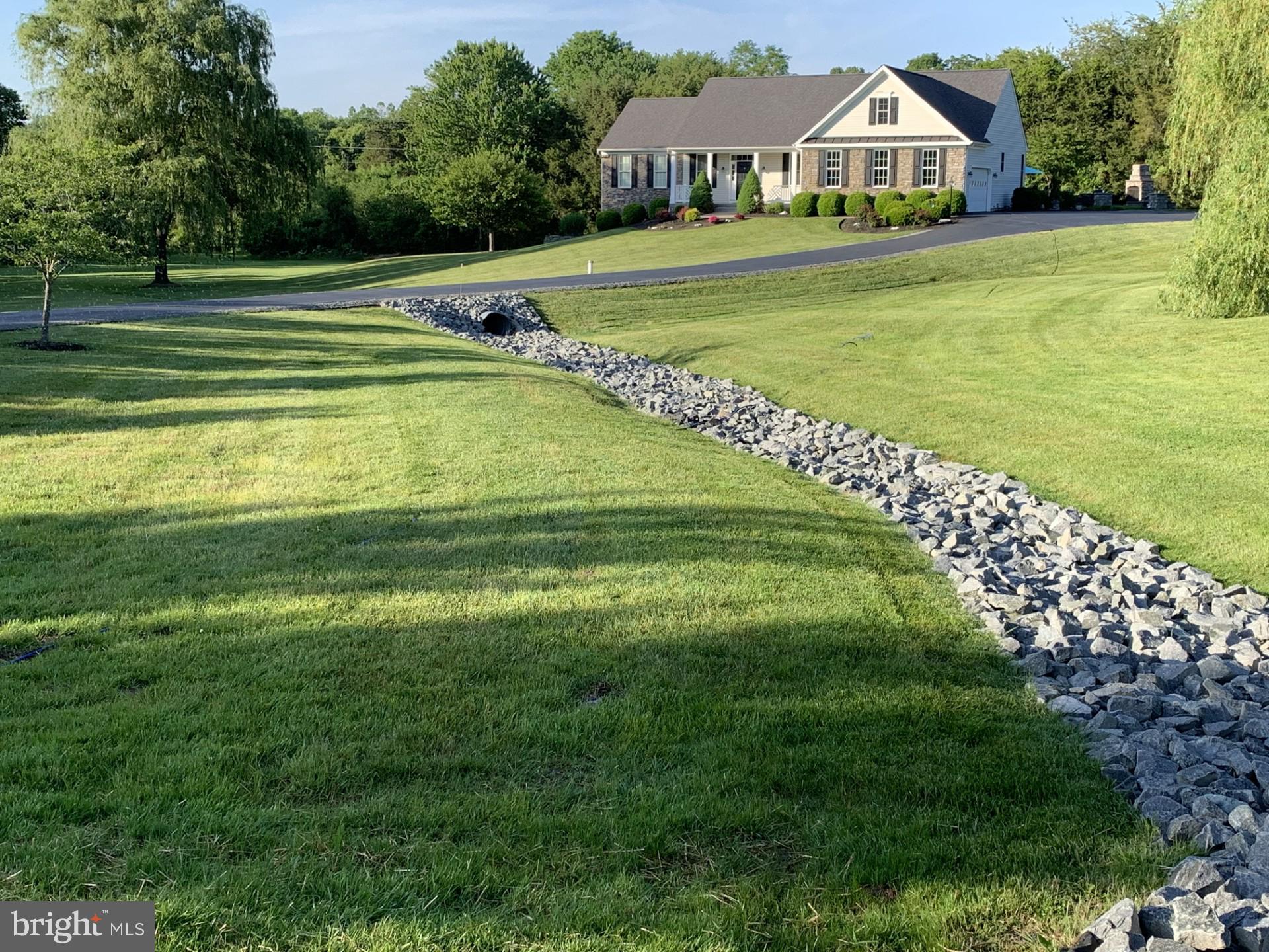 19272 WINDSONG COURT