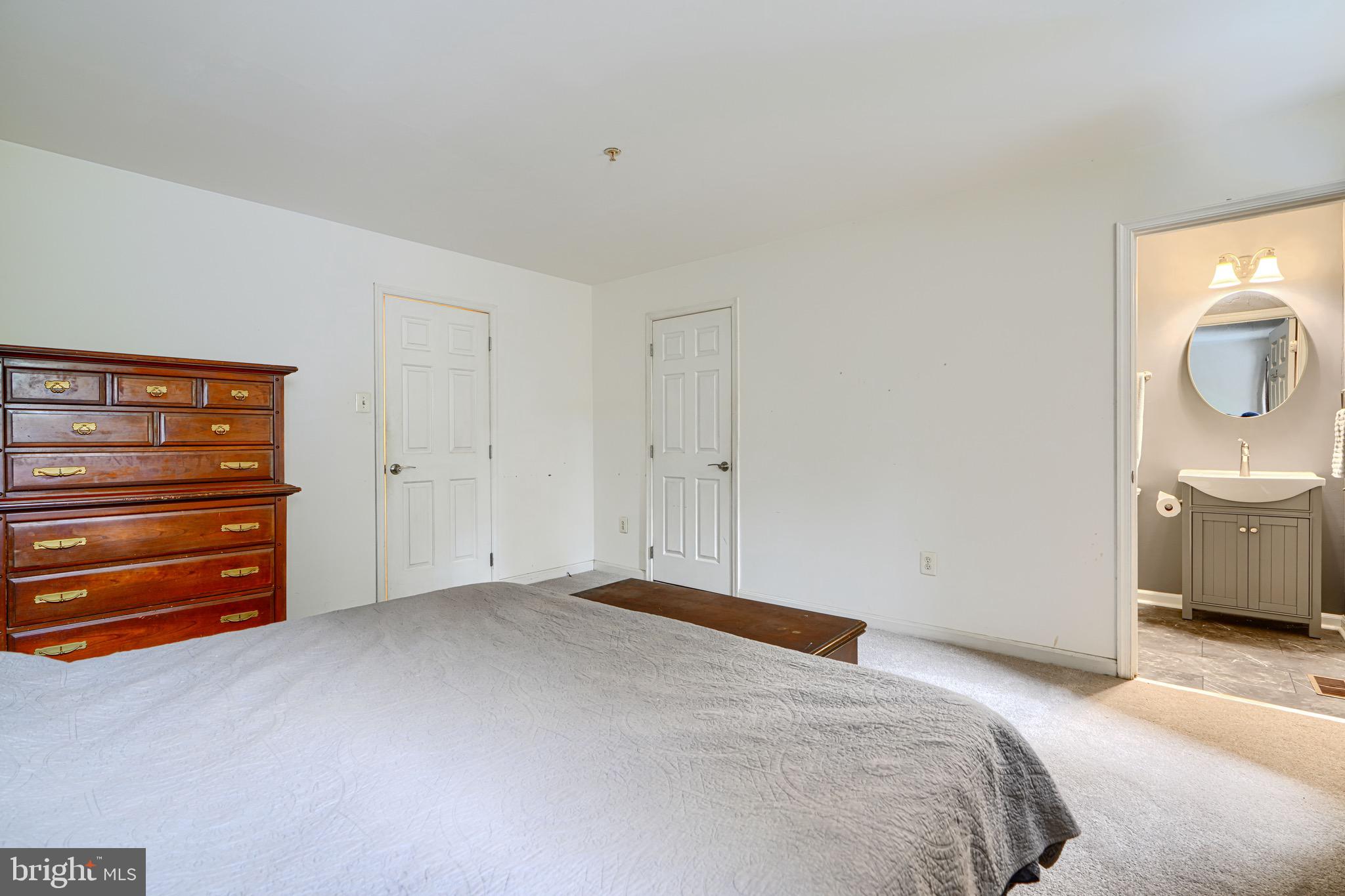 WINTERS RUN MANOR - Residential