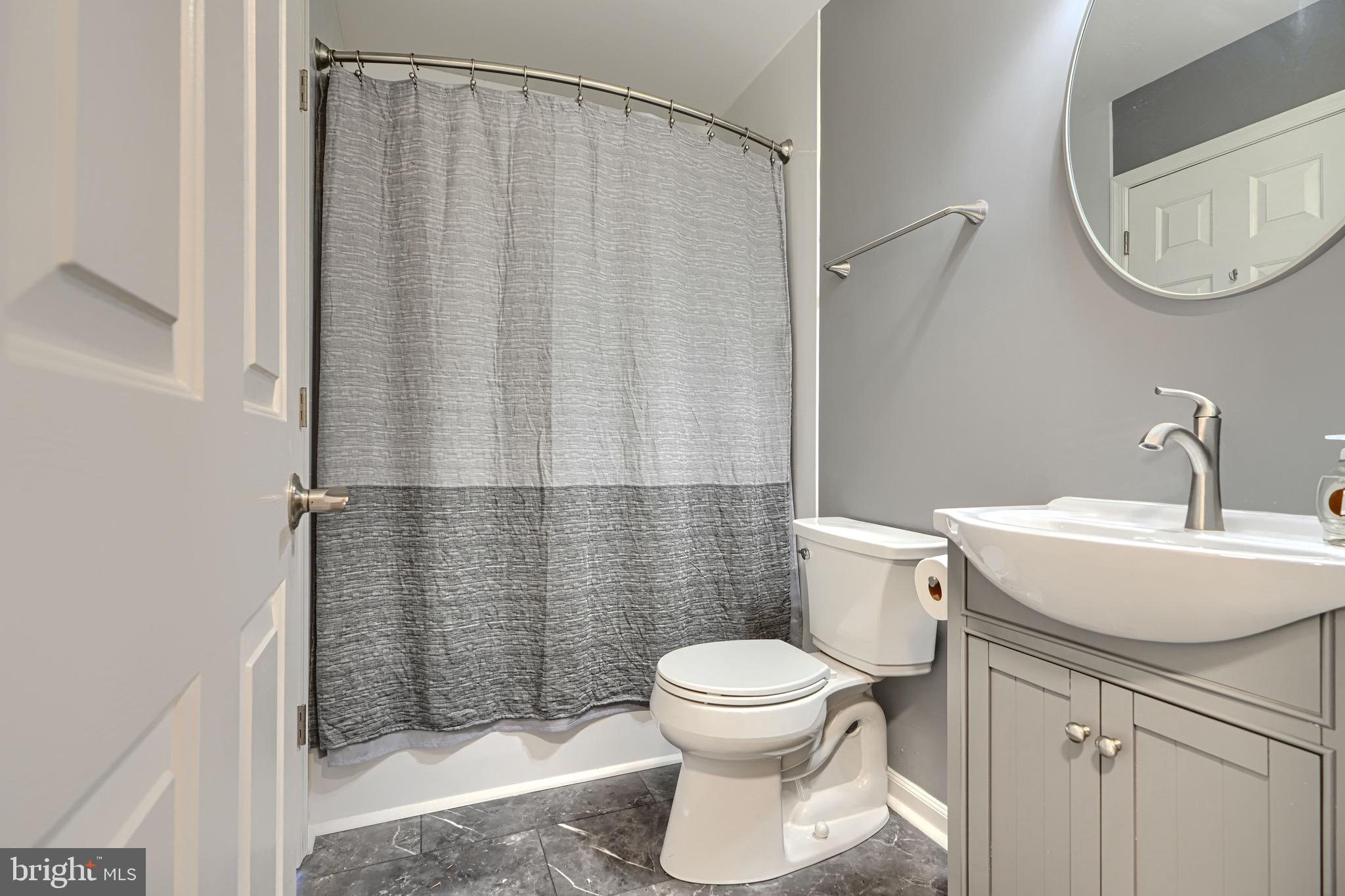 WINTERS RUN MANOR - Residential