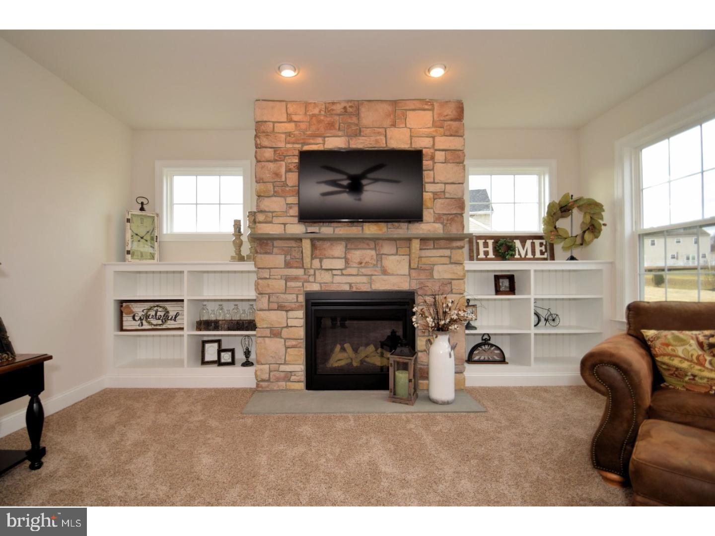 MARKLEY FARM - Residential