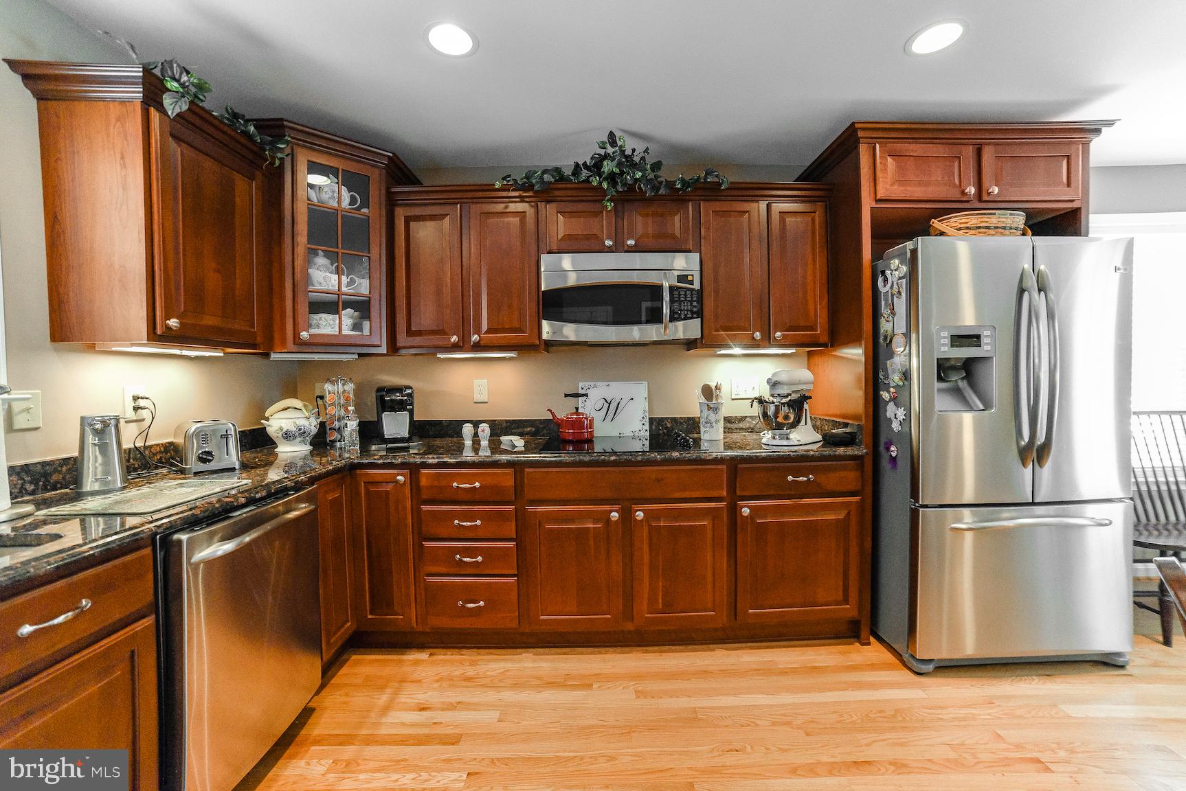 OLDE COUNTRY ESTATES SUB - Residential