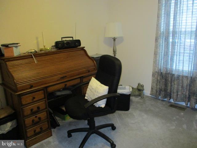 OLDE COUNTRY ESTATES SUB - Residential