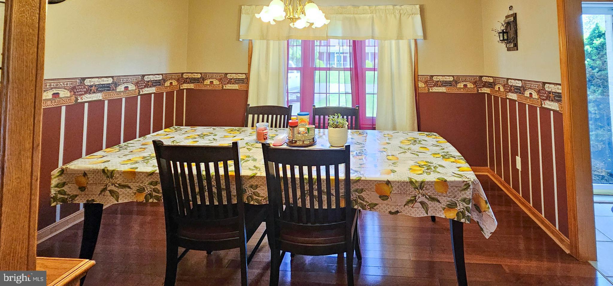 MOUNTAIN VIEW TERRACE - Residential