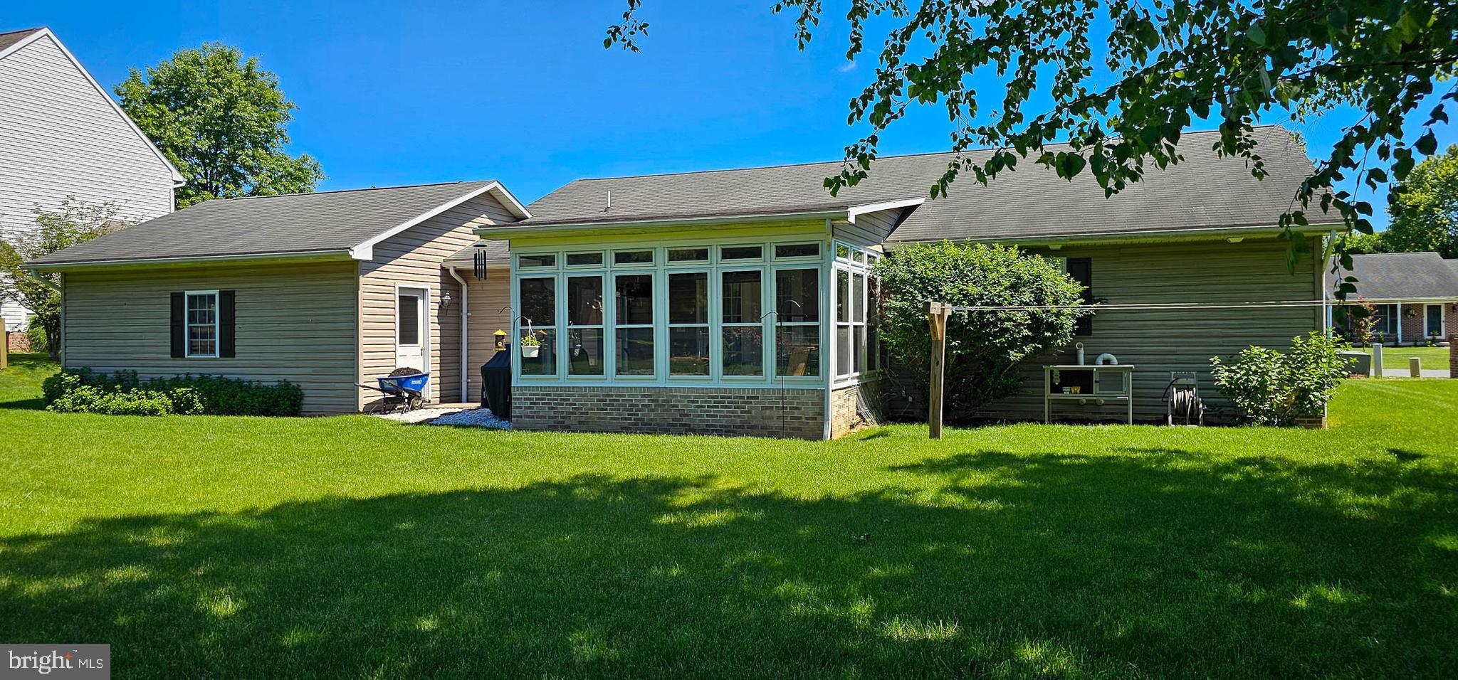 MOUNTAIN VIEW TERRACE - Residential