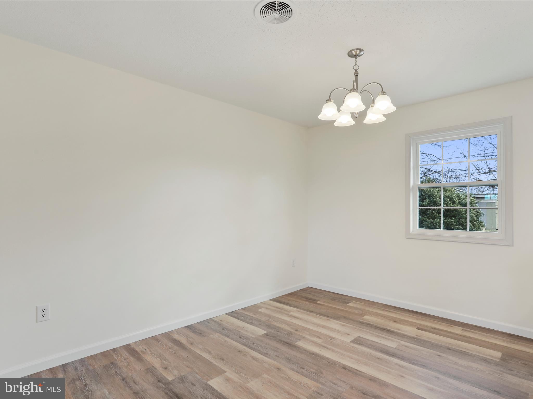 HILLCREST HEIGHTS - Residential