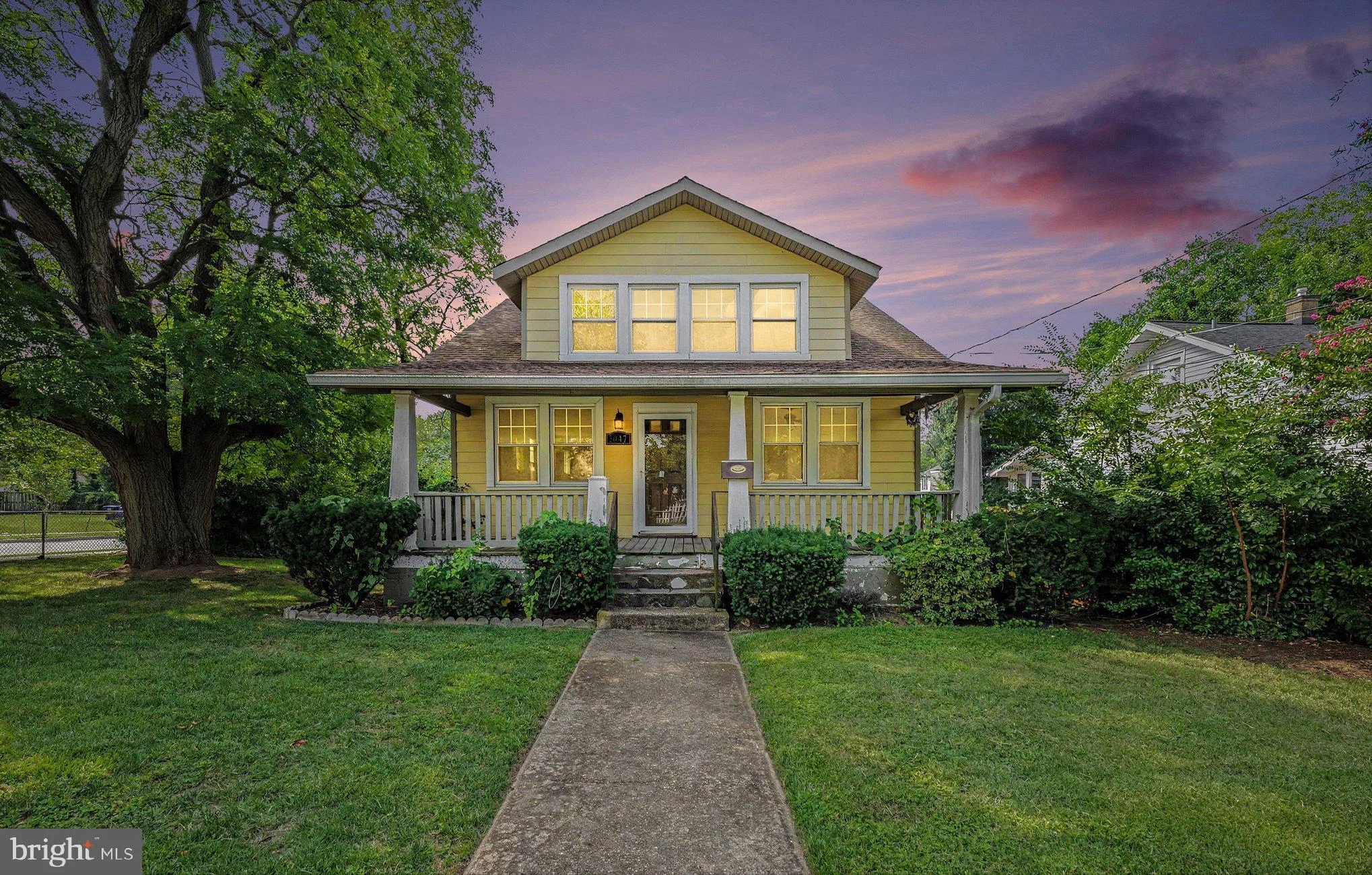 3047 Douglas Street NE