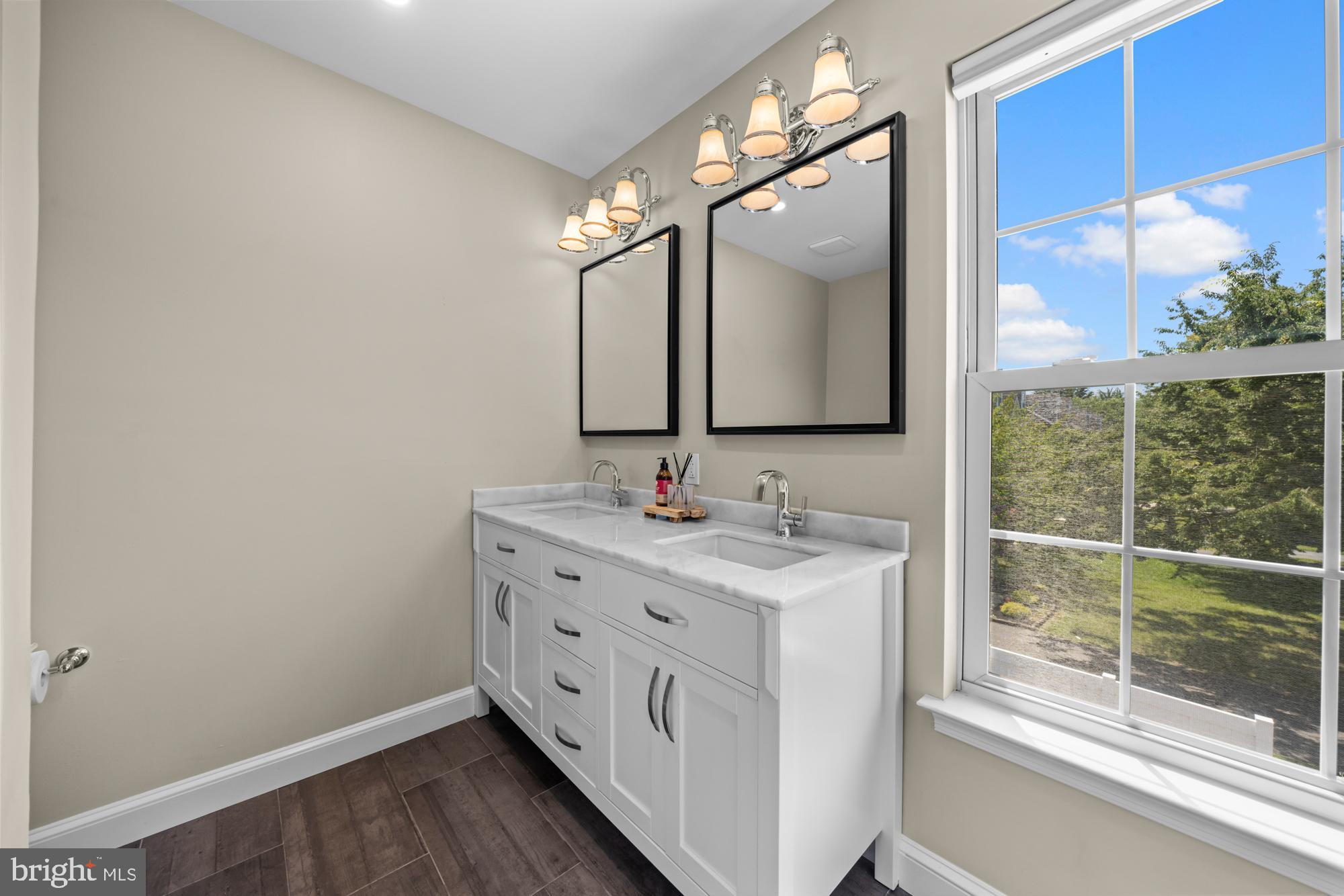 RESERVE AT PACKER PARK - Residential