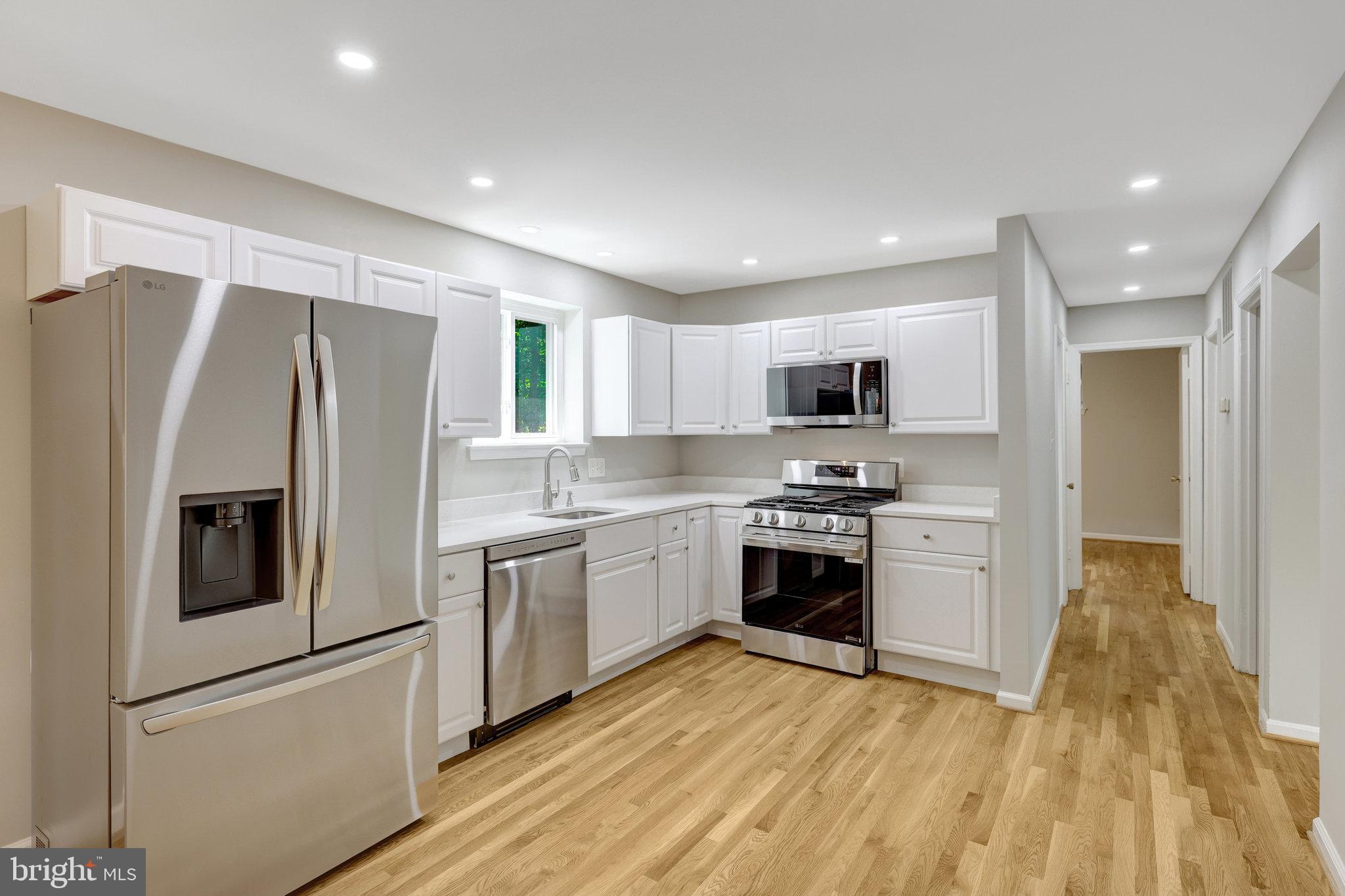 5122 POMMEROY DRIVE