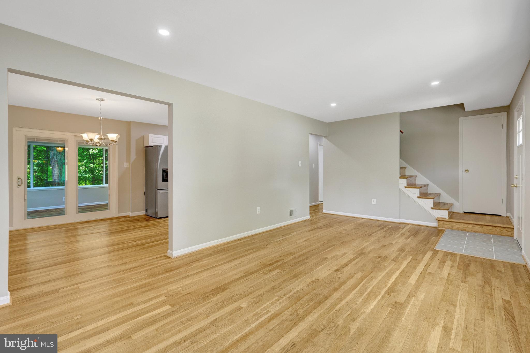 5122 POMMEROY DRIVE