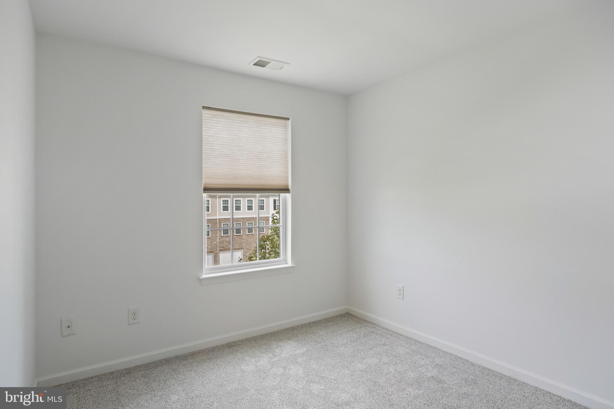 RICHWOOD CROSSING - Residential Lease