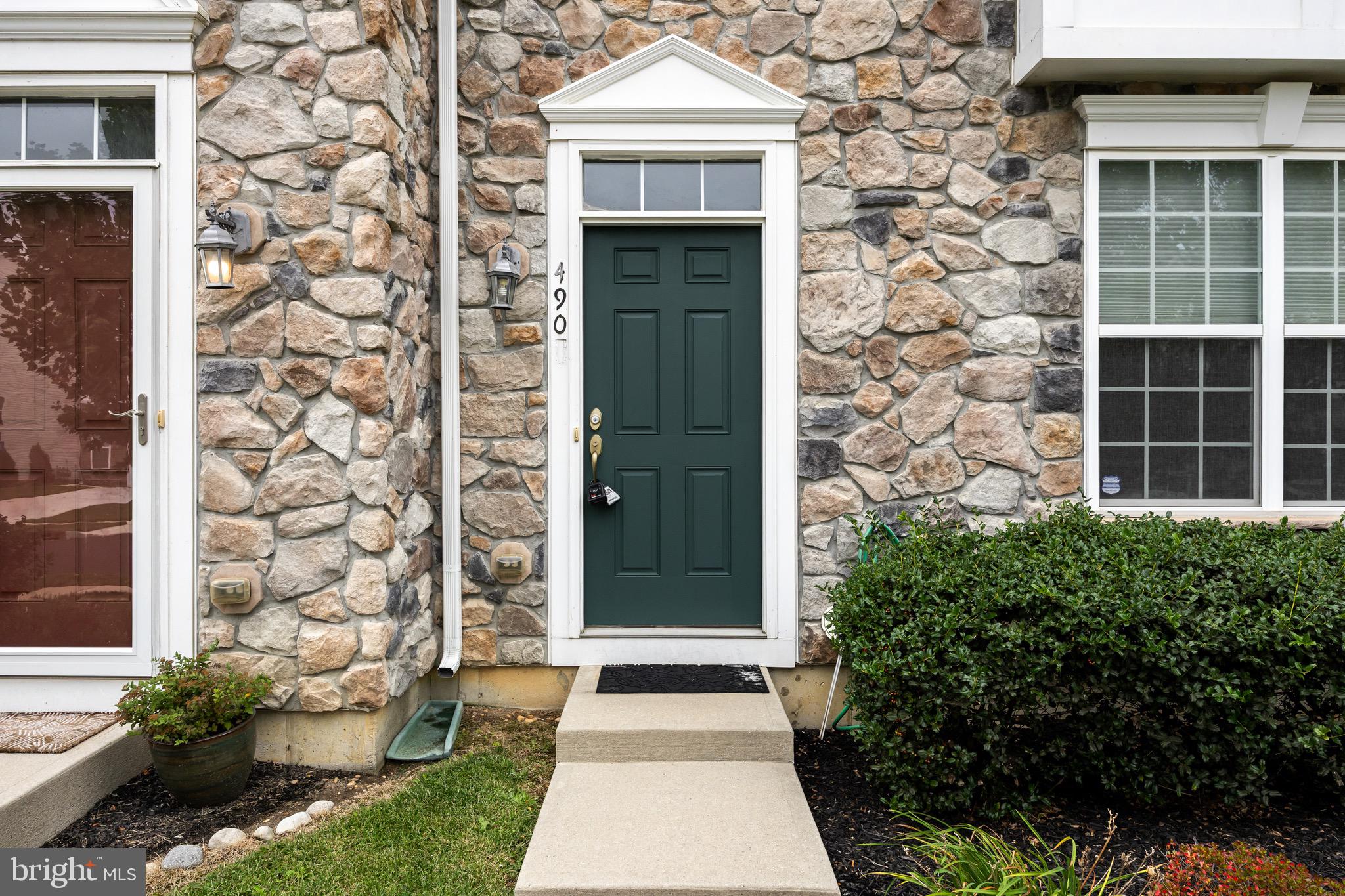 RICHWOOD CROSSING - Residential Lease