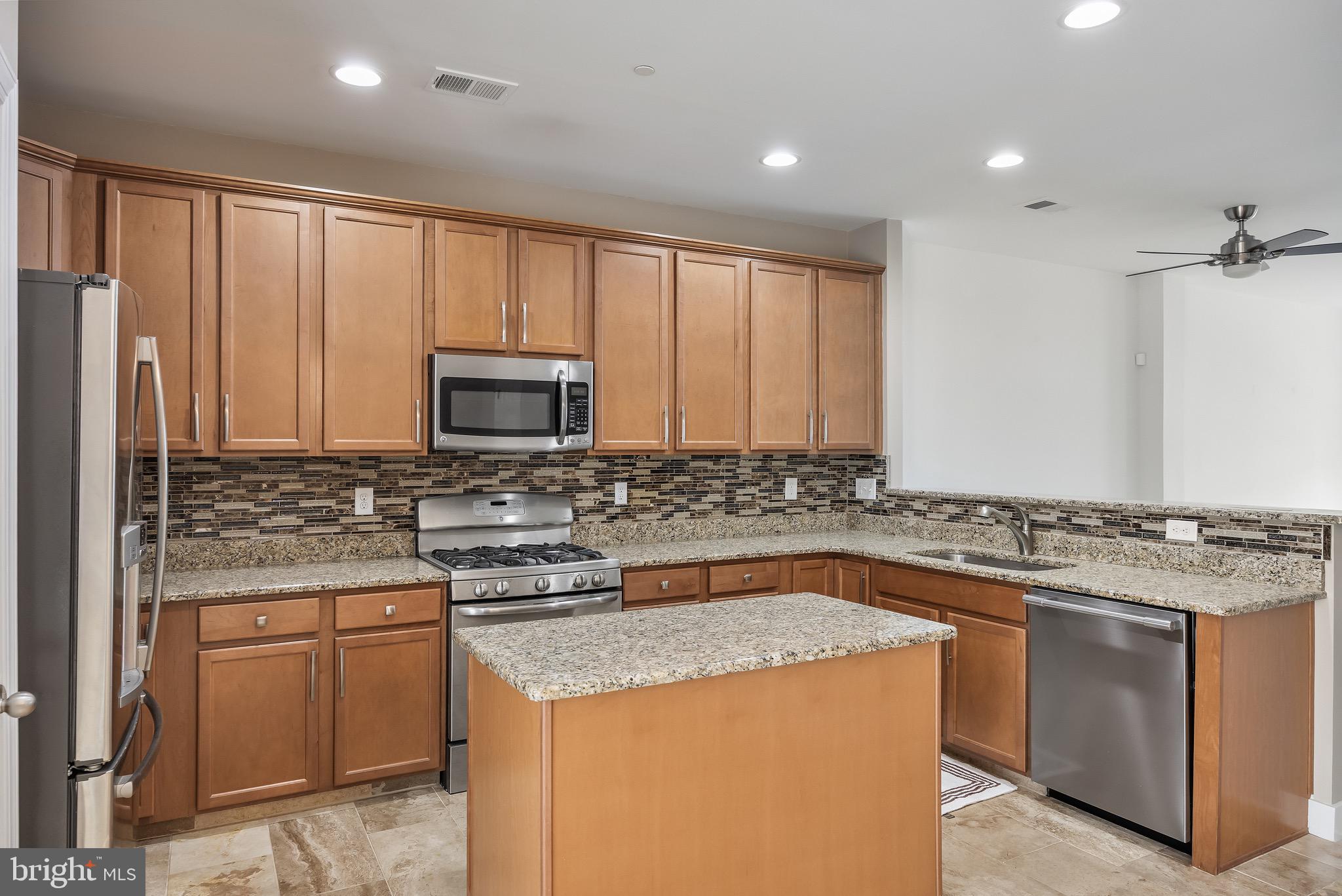 RICHWOOD CROSSING - Residential Lease