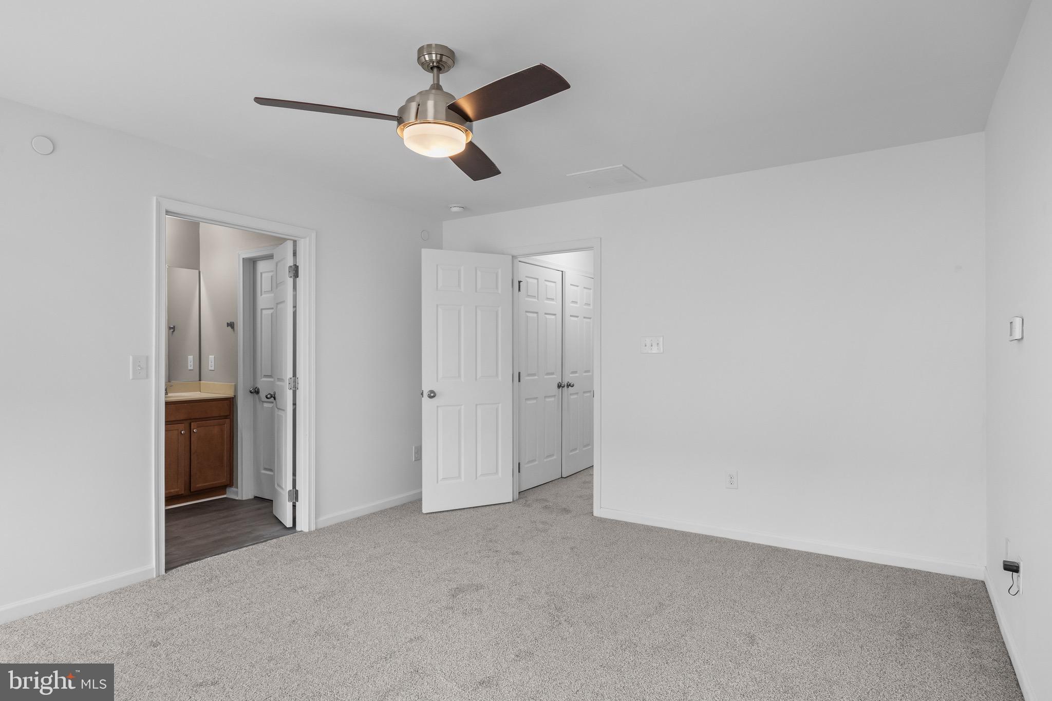 RICHWOOD CROSSING - Residential Lease