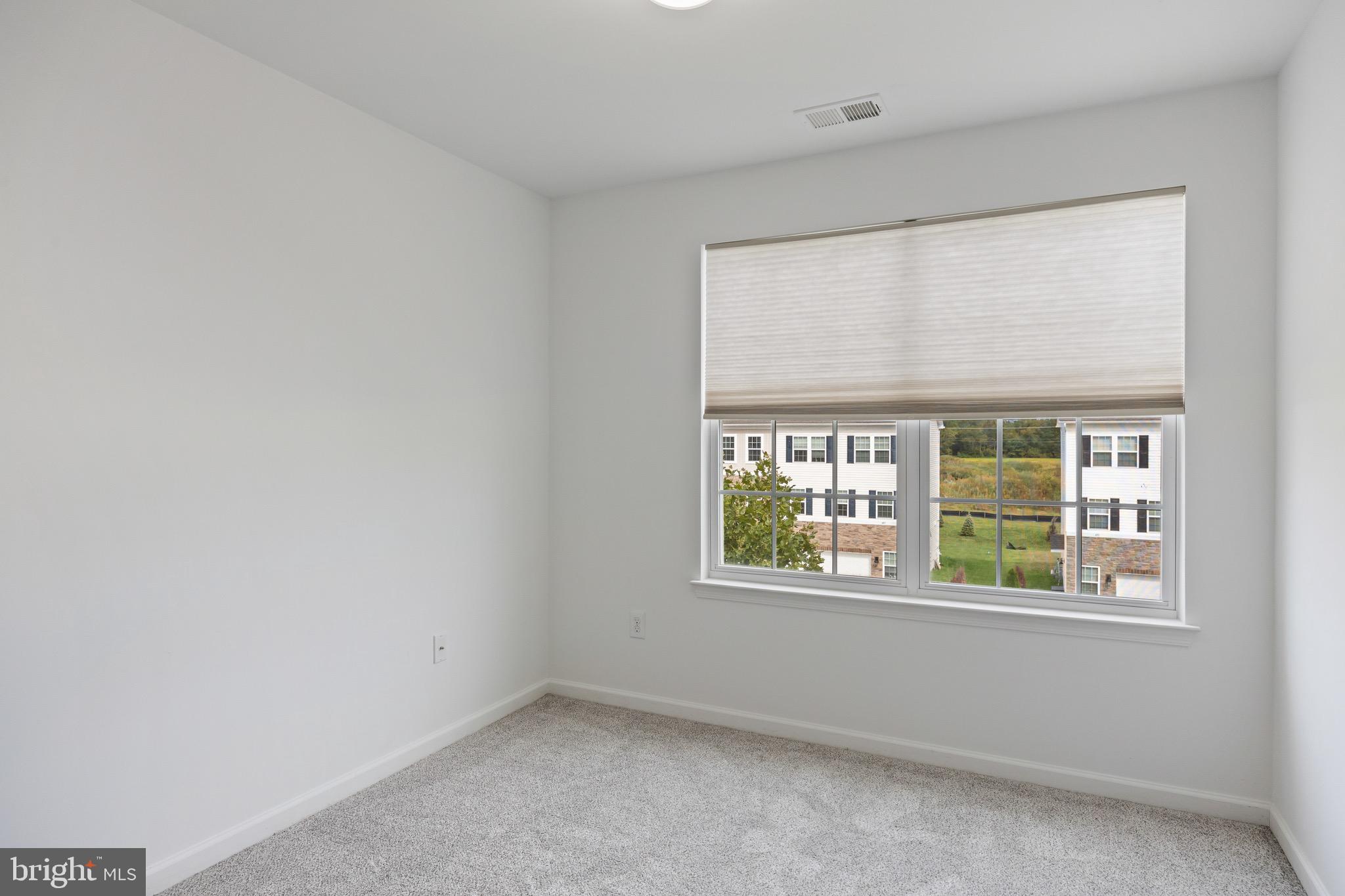 RICHWOOD CROSSING - Residential Lease