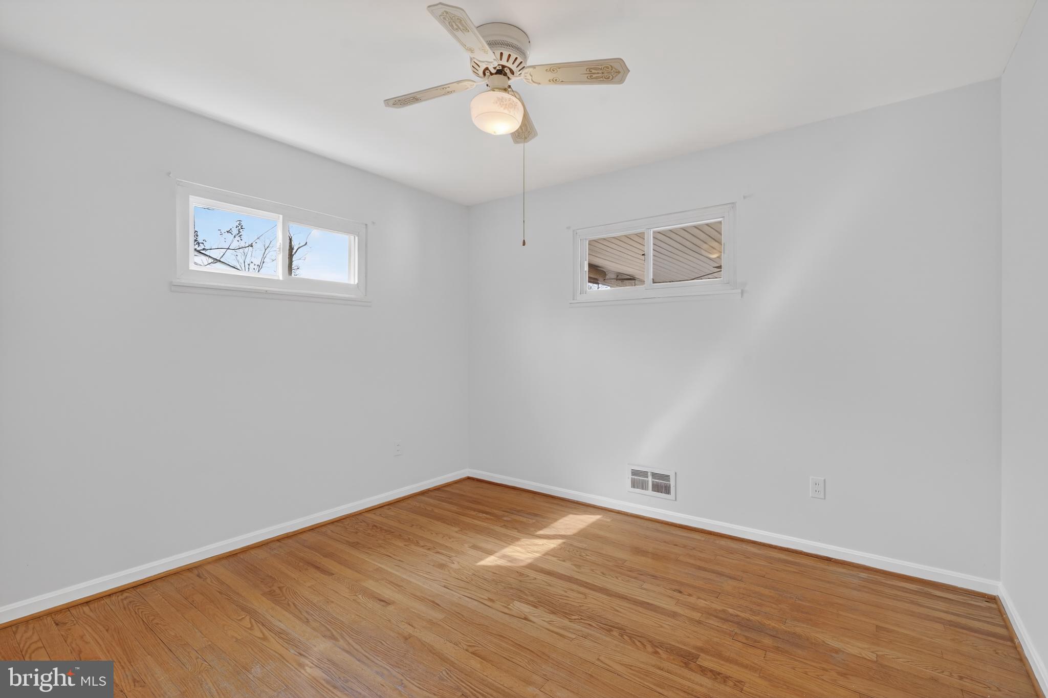 GARLAND - Residential