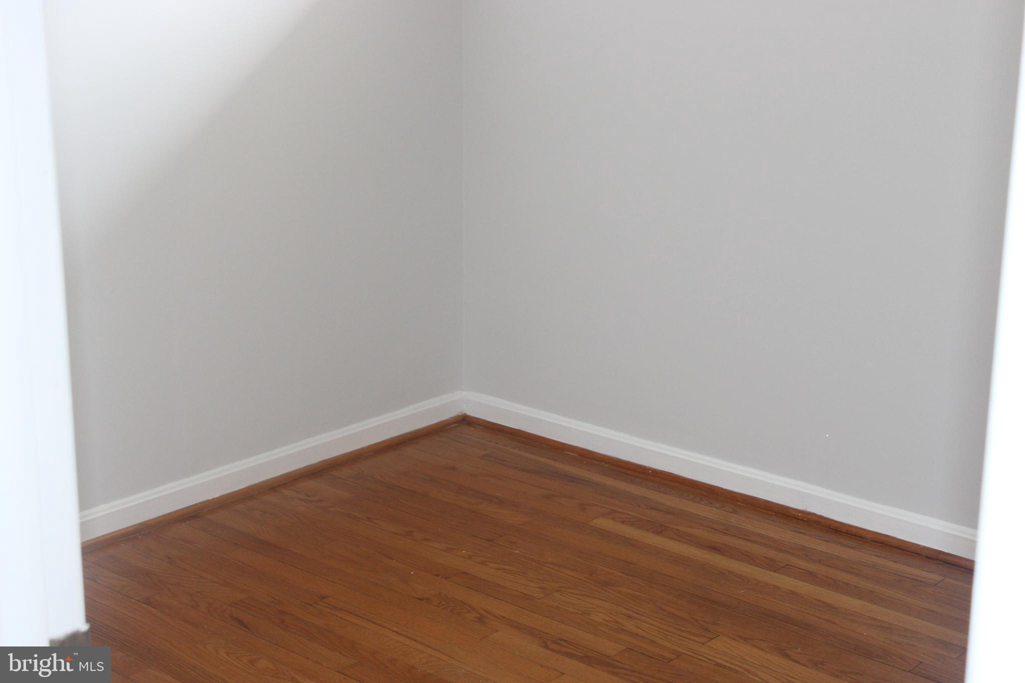 GARLAND - Residential