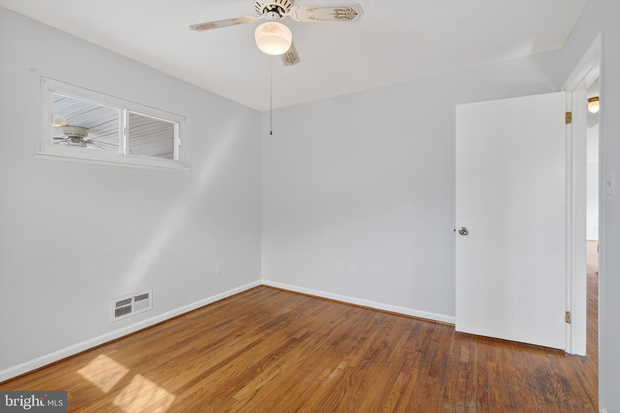 GARLAND - Residential