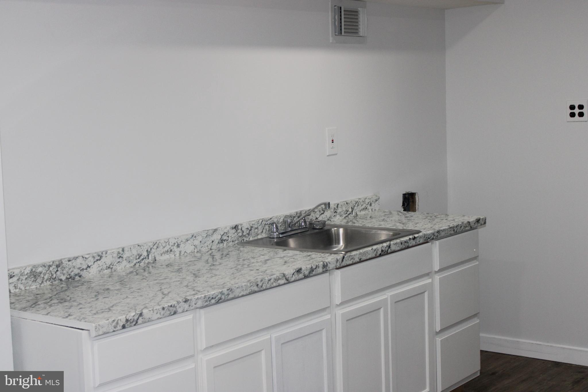 GARLAND - Residential