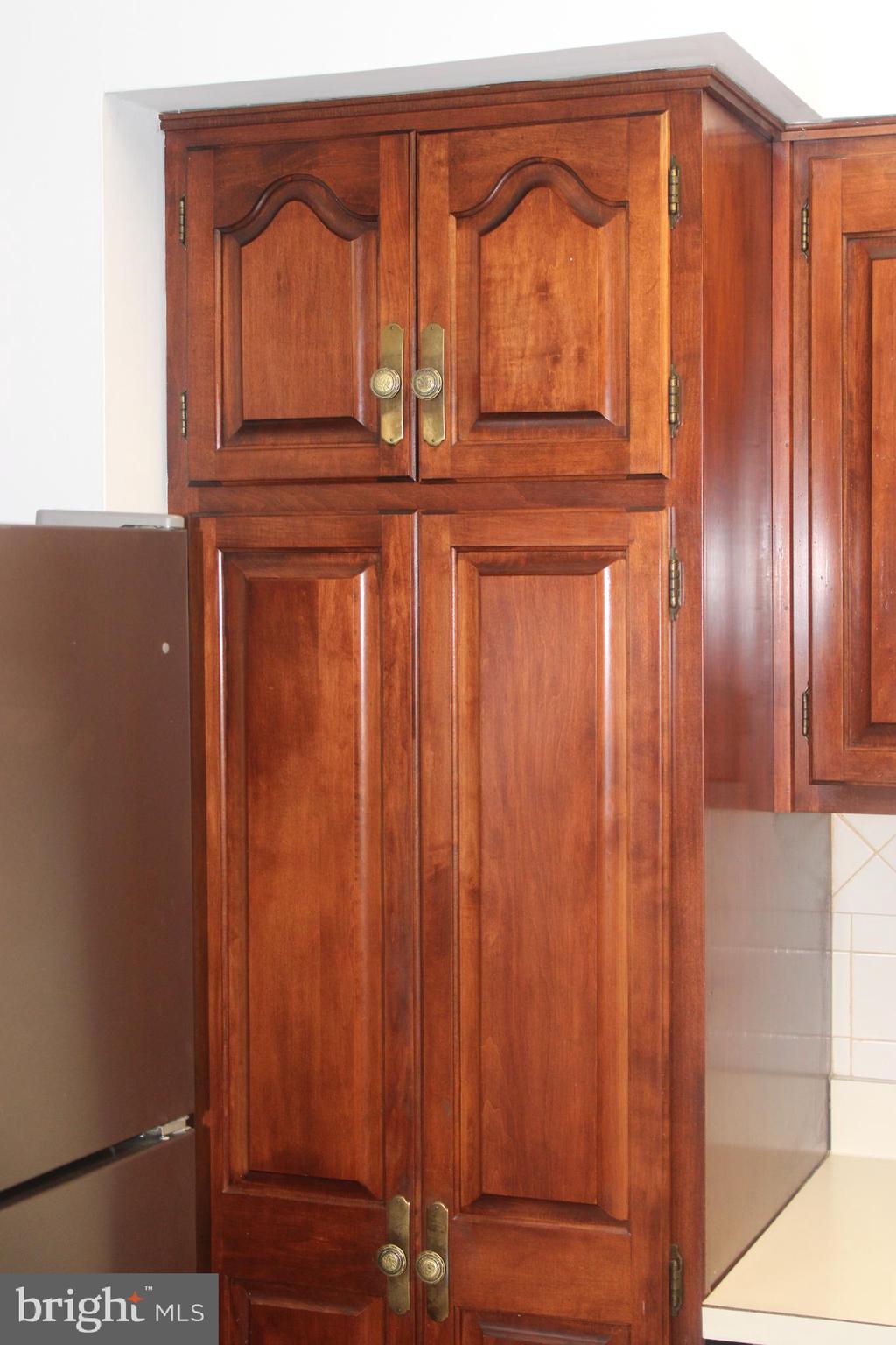 GARLAND - Residential