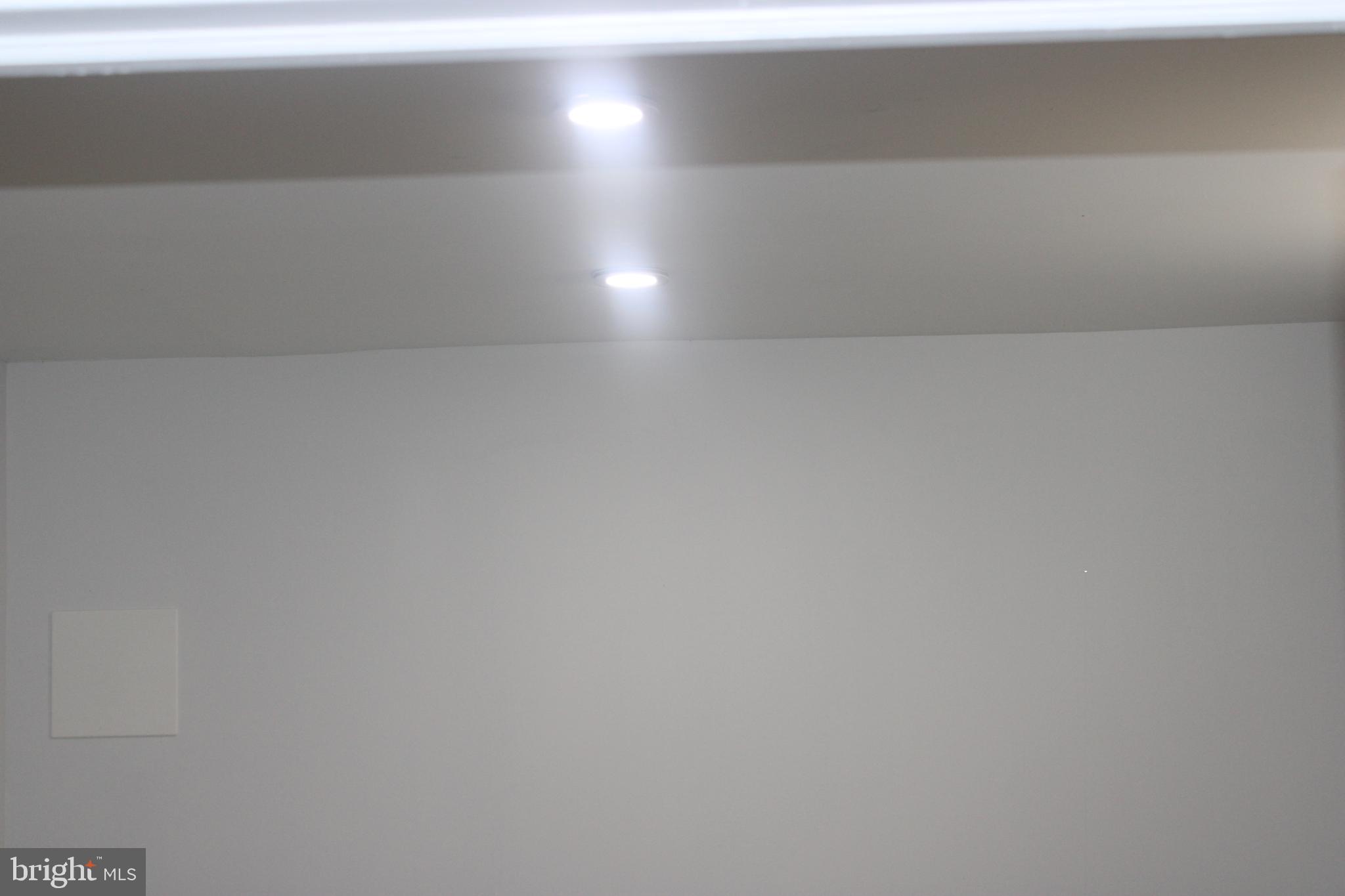 GARLAND - Residential