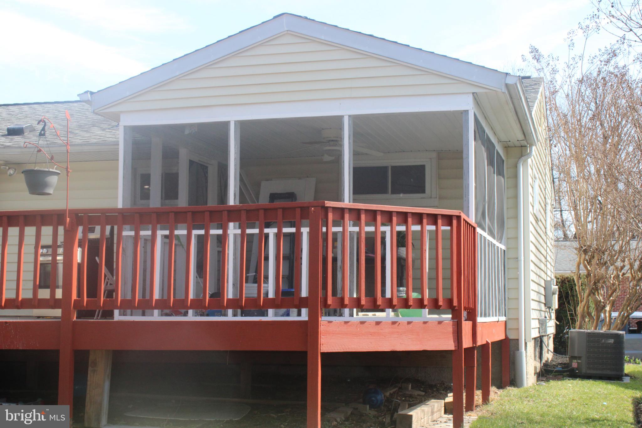 GARLAND - Residential