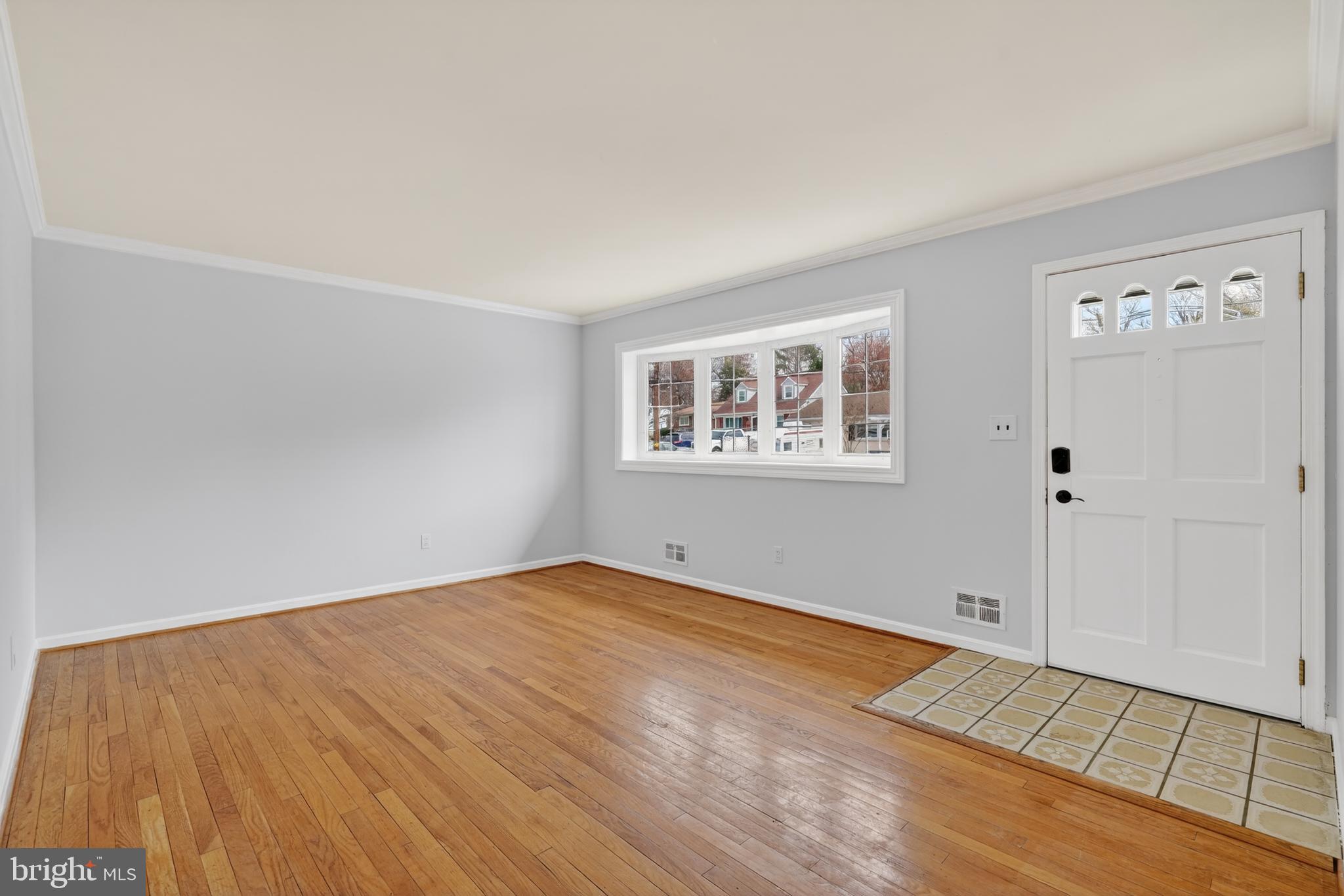 GARLAND - Residential