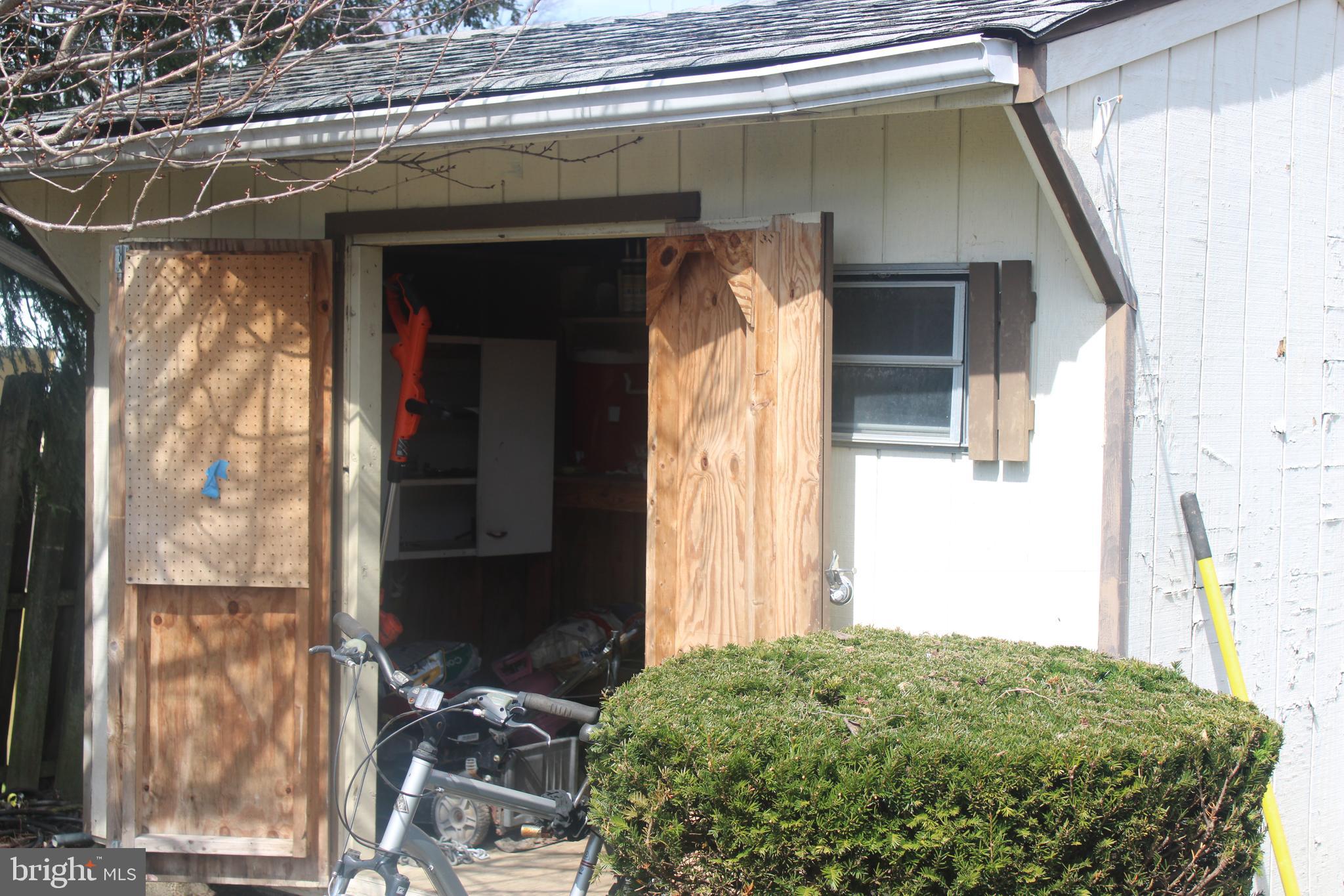 GARLAND - Residential