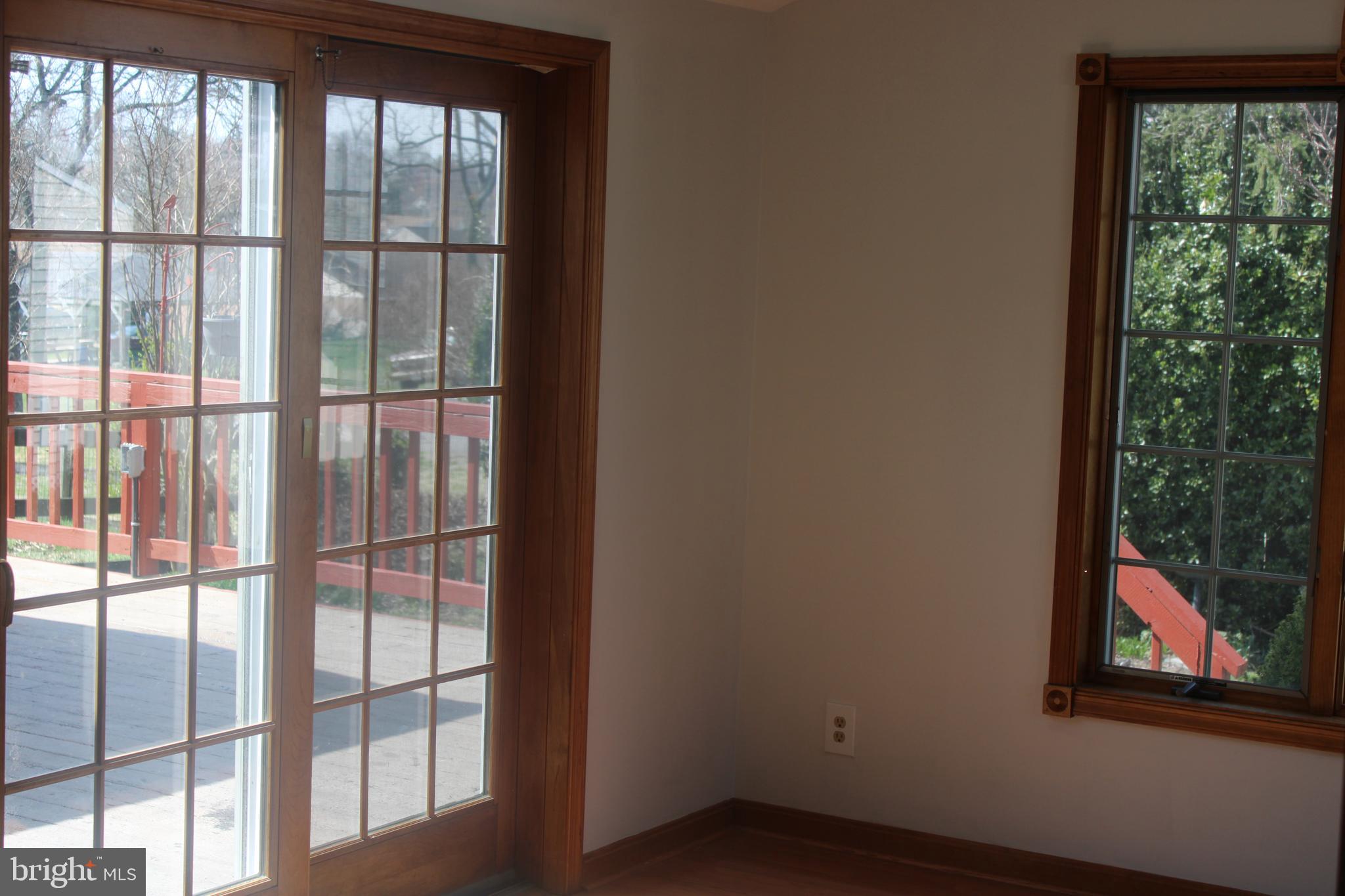 GARLAND - Residential