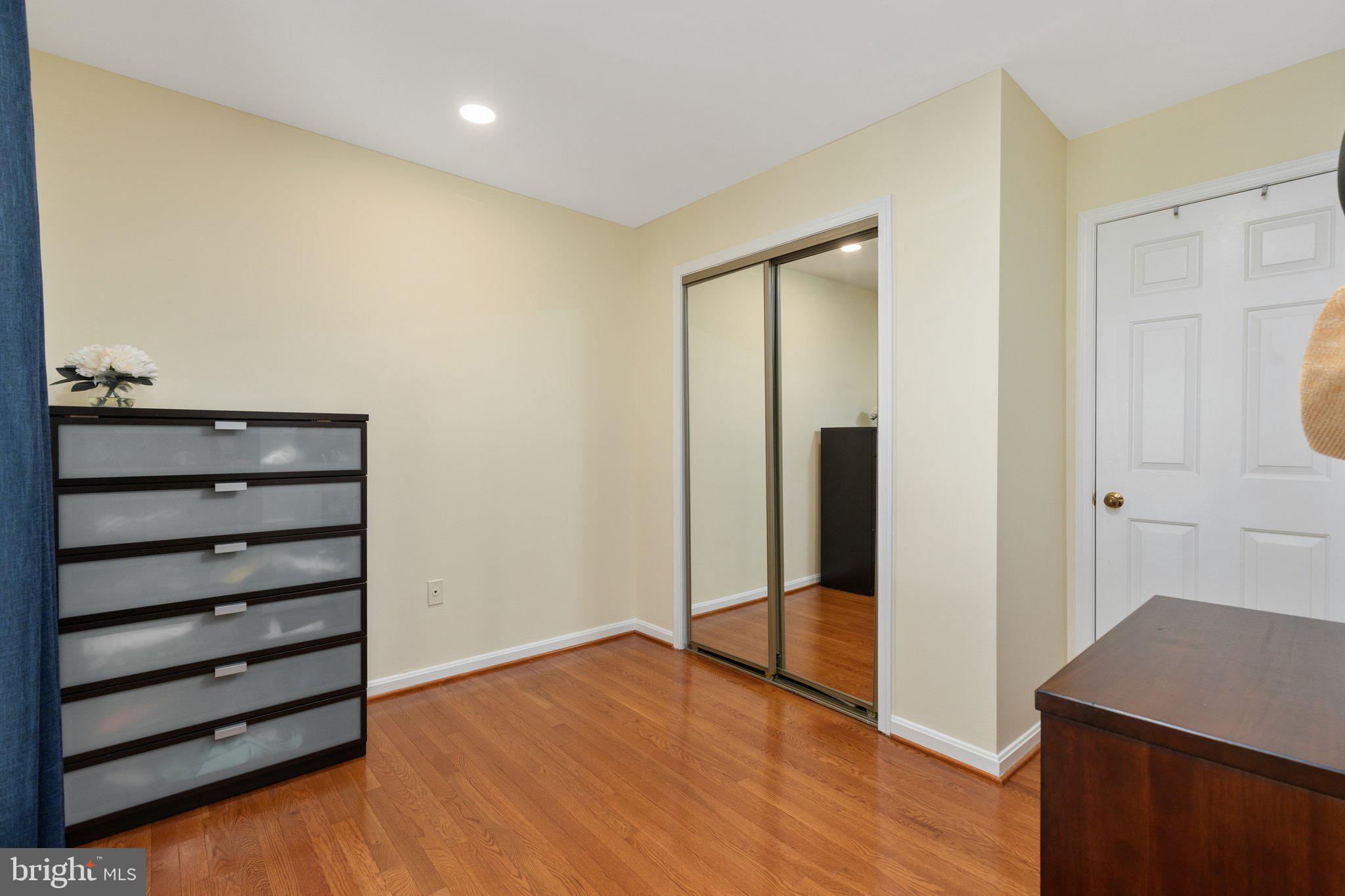 CALVERTS GLEN - Residential