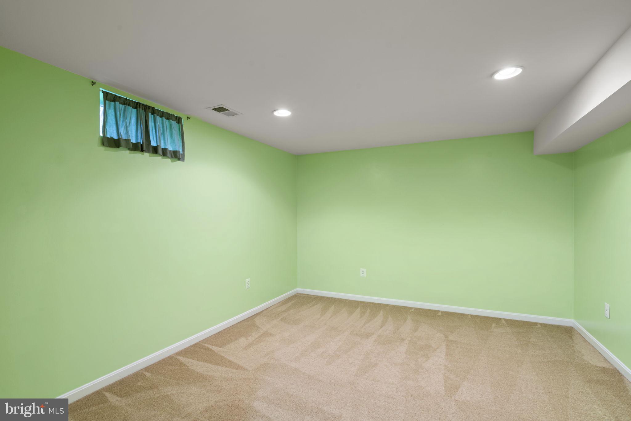 LEELAND STATION - Residential