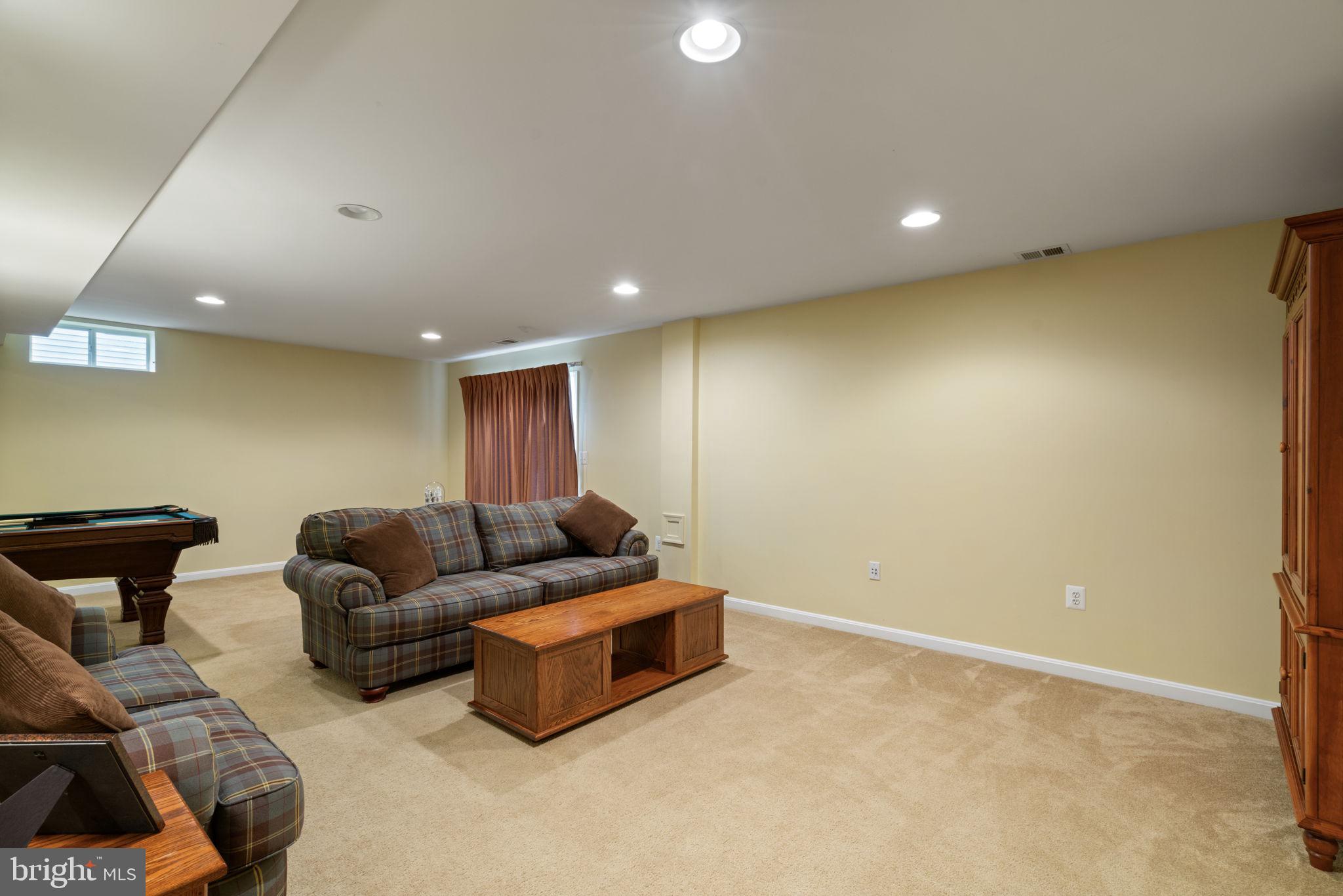 LEELAND STATION - Residential