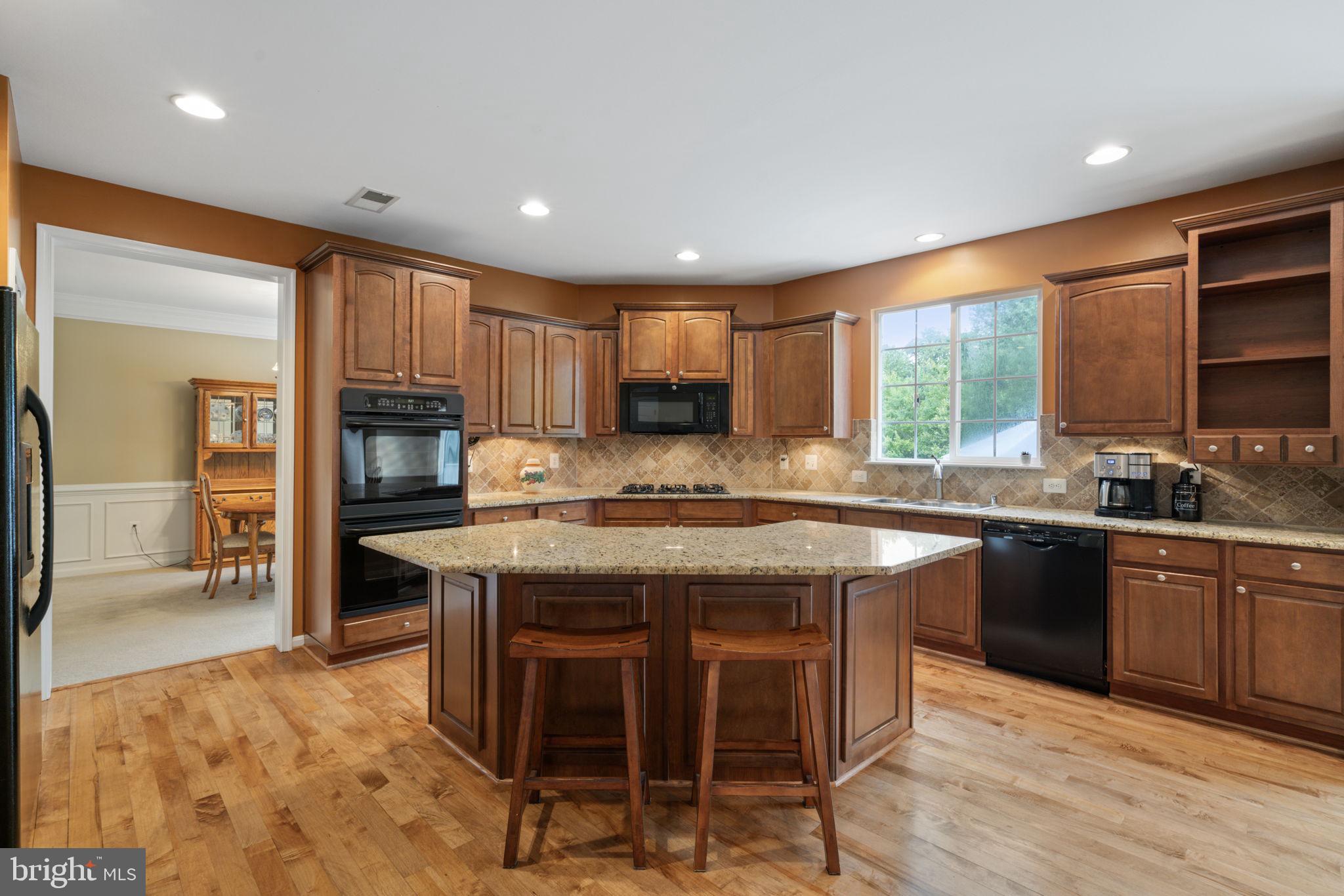 LEELAND STATION - Residential