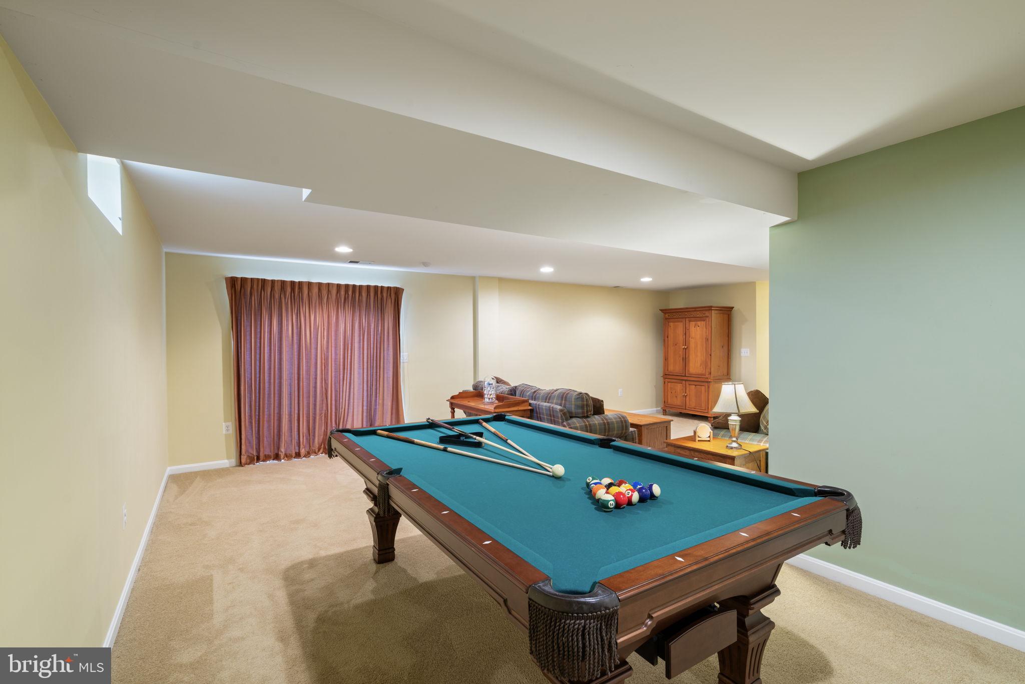 LEELAND STATION - Residential