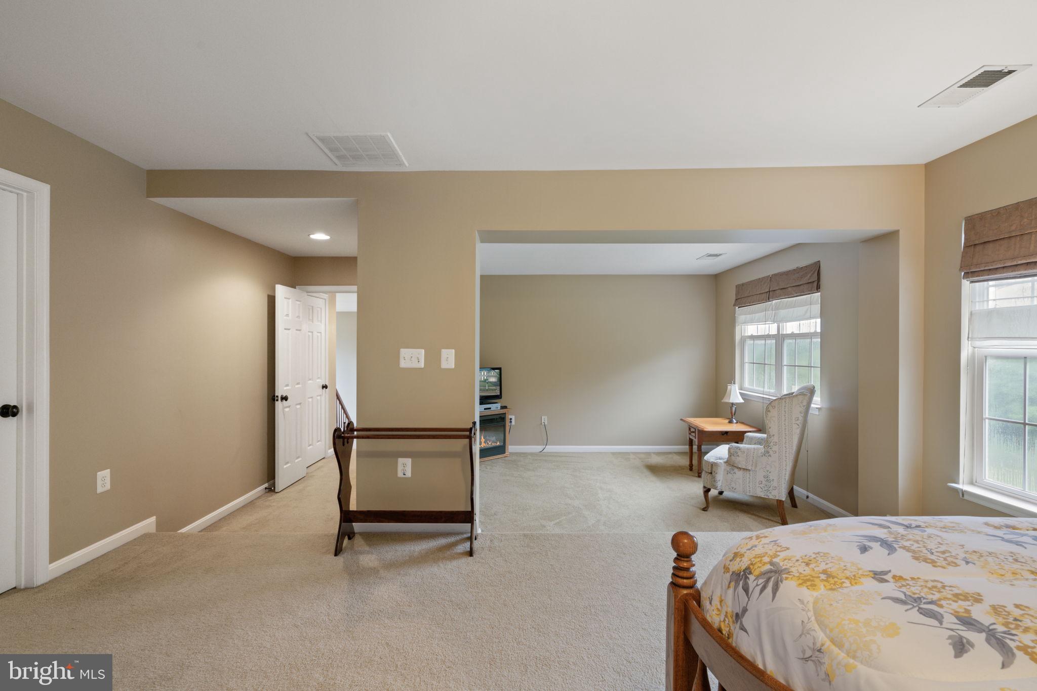 LEELAND STATION - Residential