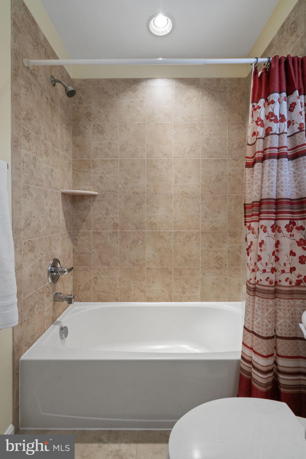 LEELAND STATION - Residential