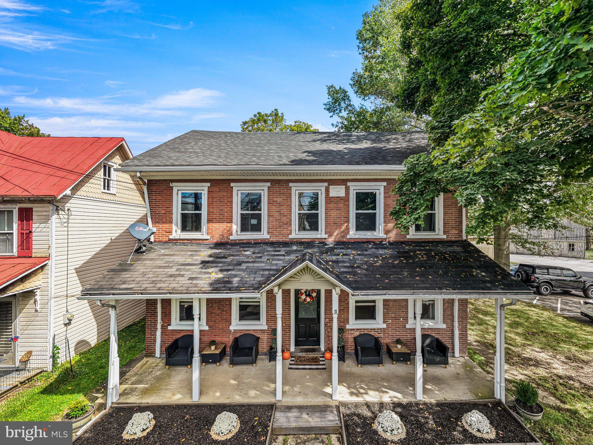 1205 OLD SWEDE ROAD
