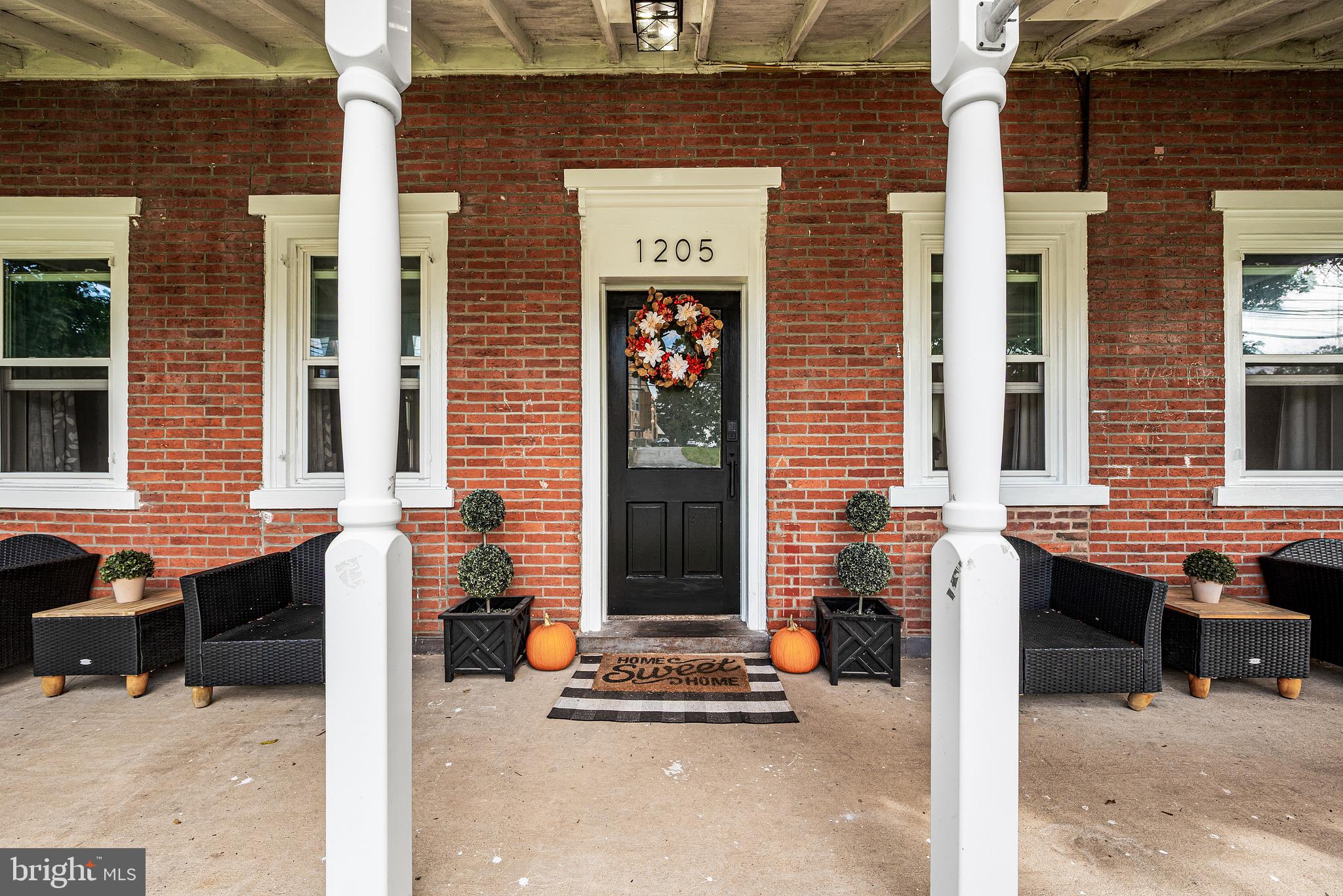 1205 OLD SWEDE ROAD