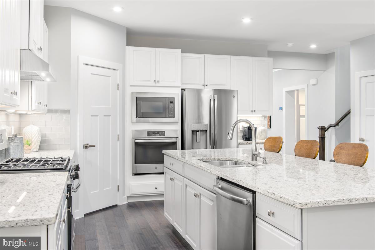 MAGNESS MILL - Residential