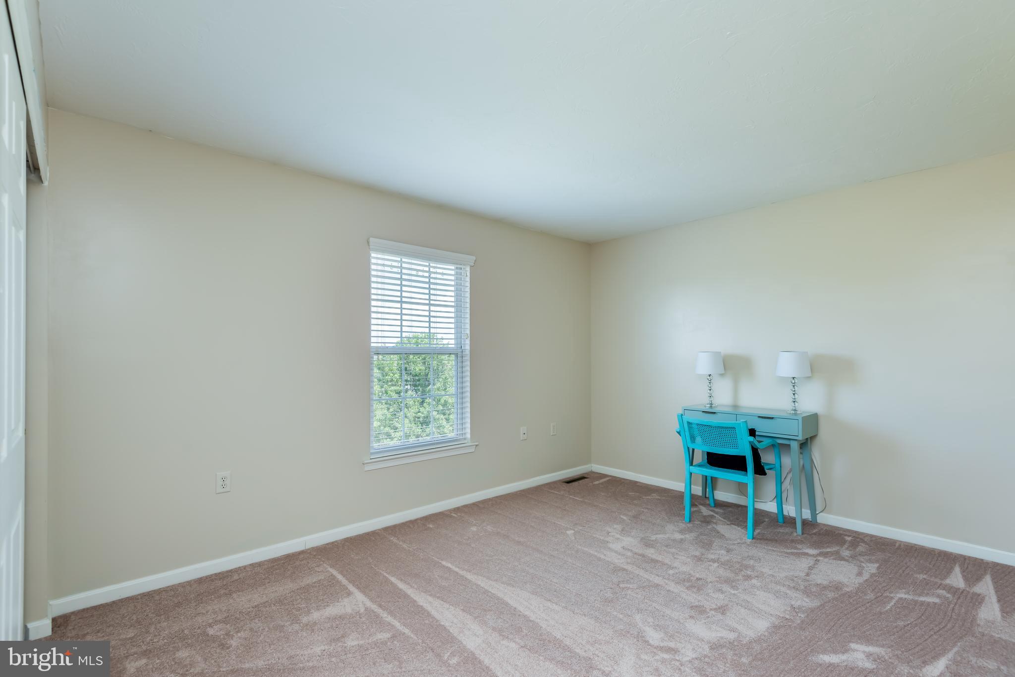 MOUNTAIN SHADOWS - Residential