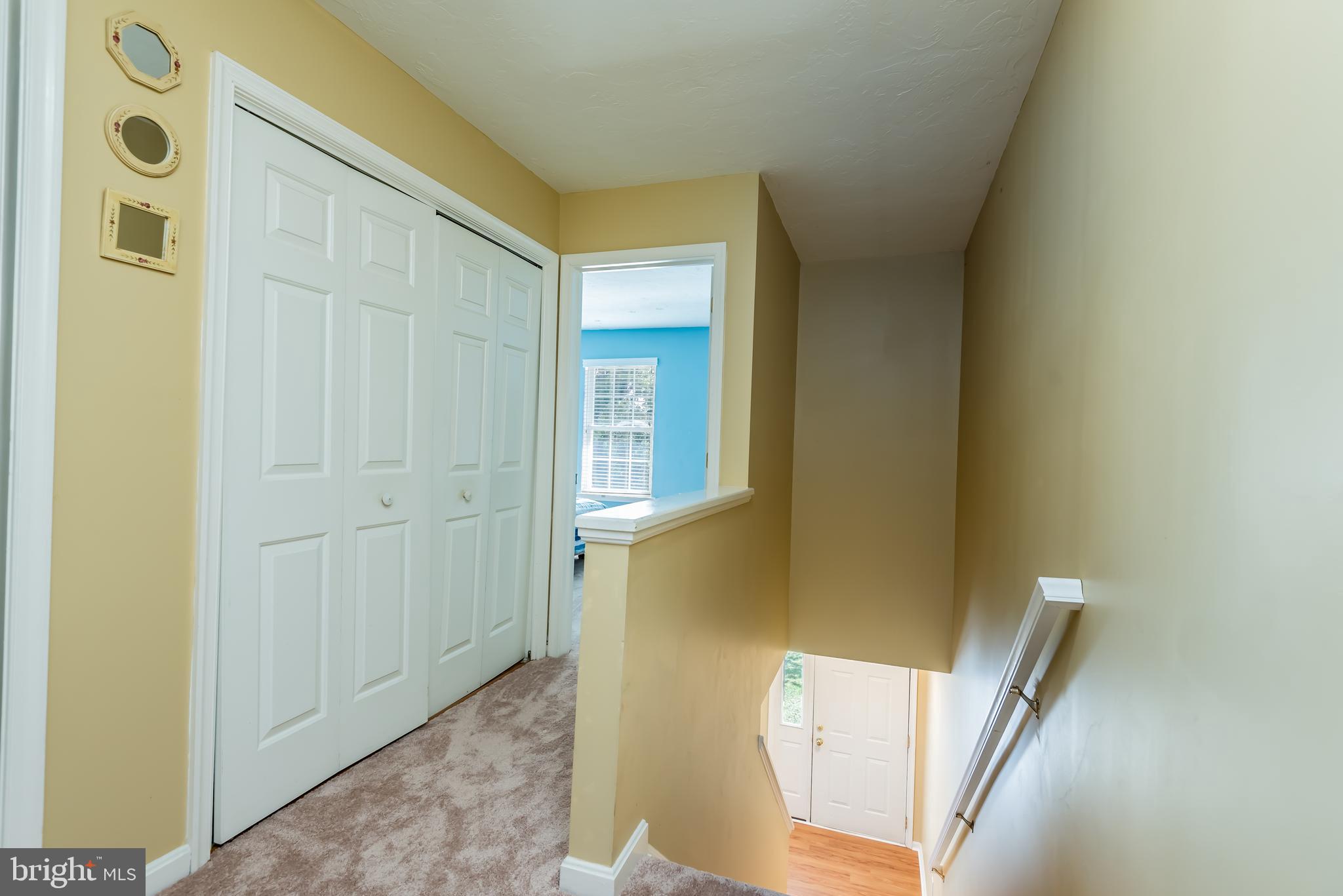 MOUNTAIN SHADOWS - Residential