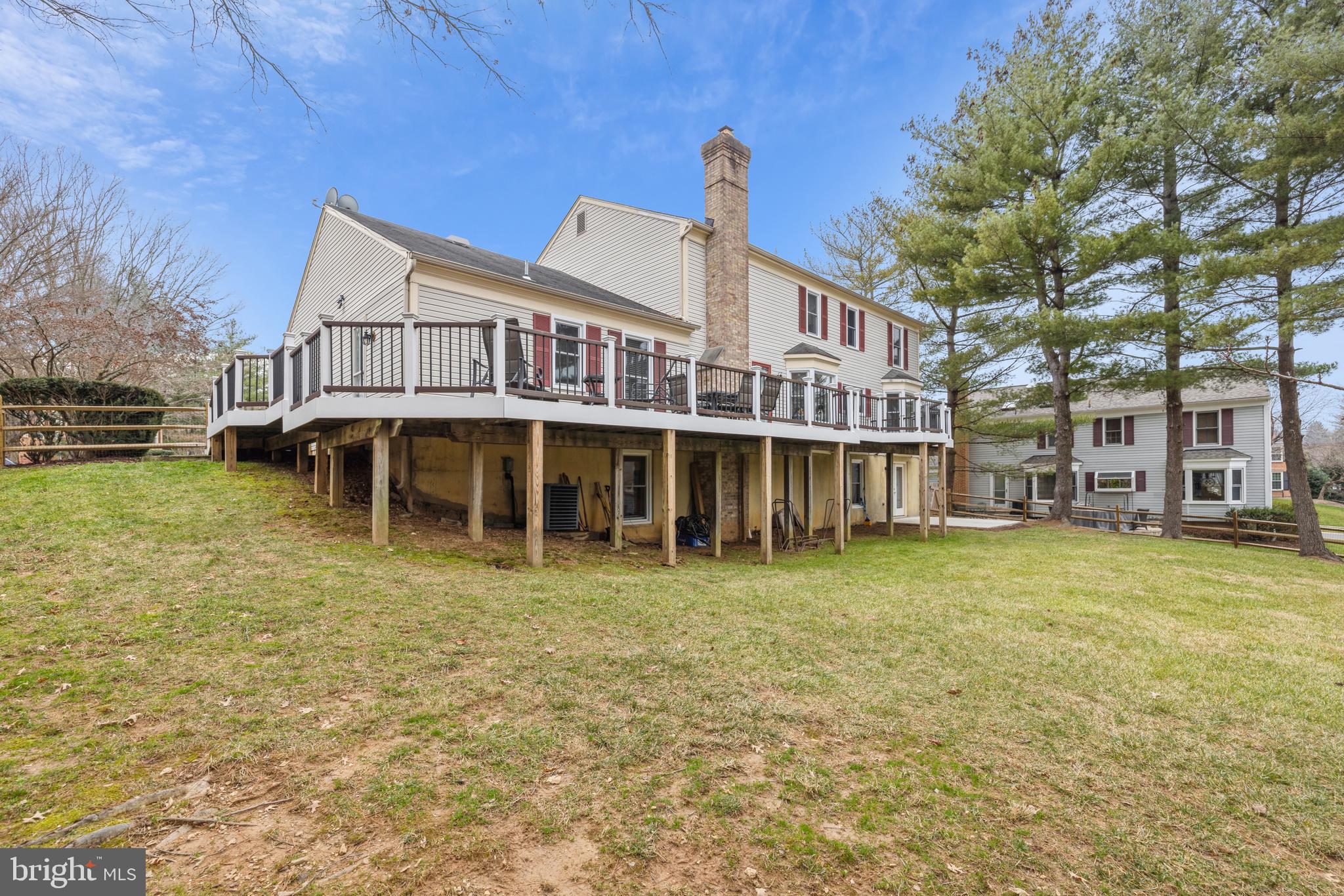 POTOMAC CHASE - Residential