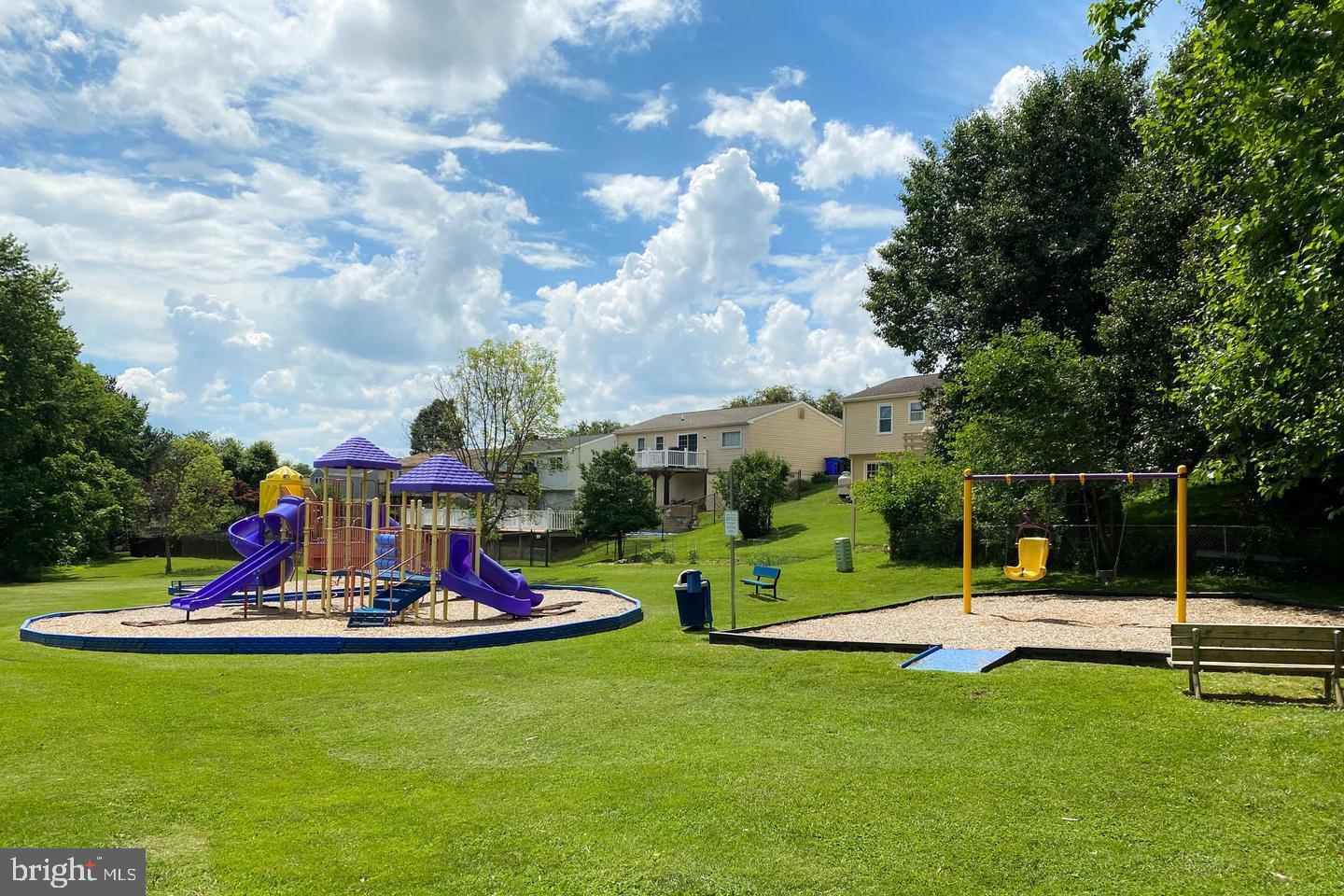 BRUNSWICK - Residential