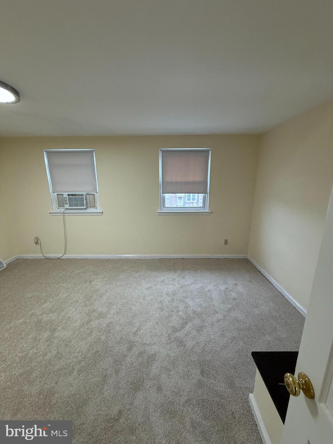 PHILADELPHIA (NORTHEAST) - Residential